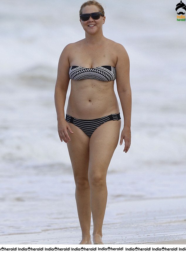 Amy Schumer Wearing a Bikini at a Beach in Hawaii