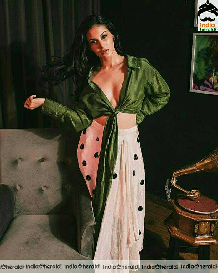 Amyradastur Latest Hot Photo Stills