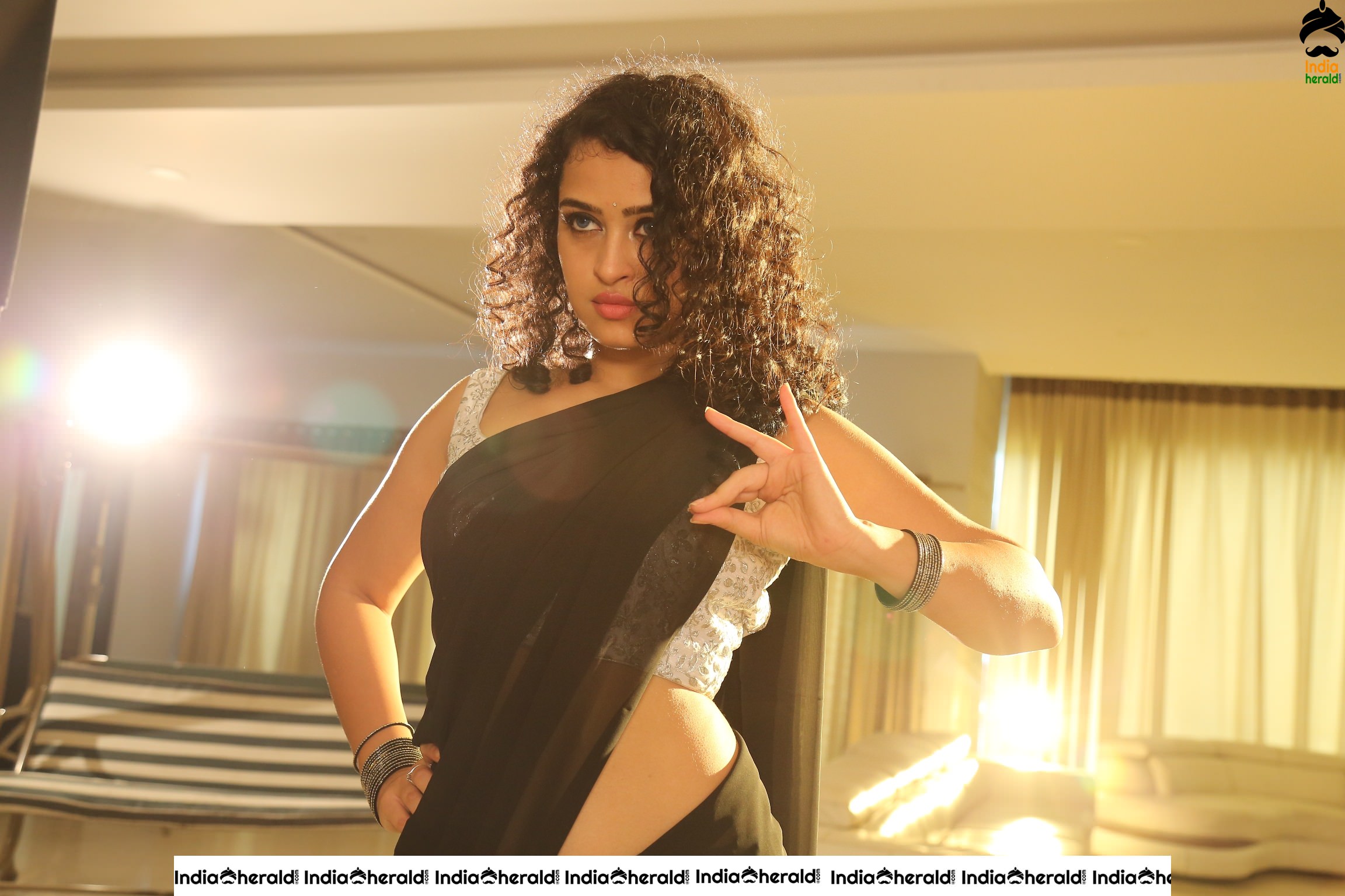 Anketa Maharana Glamour Stills at Oollala Oollalaa Movie Stills Set 1