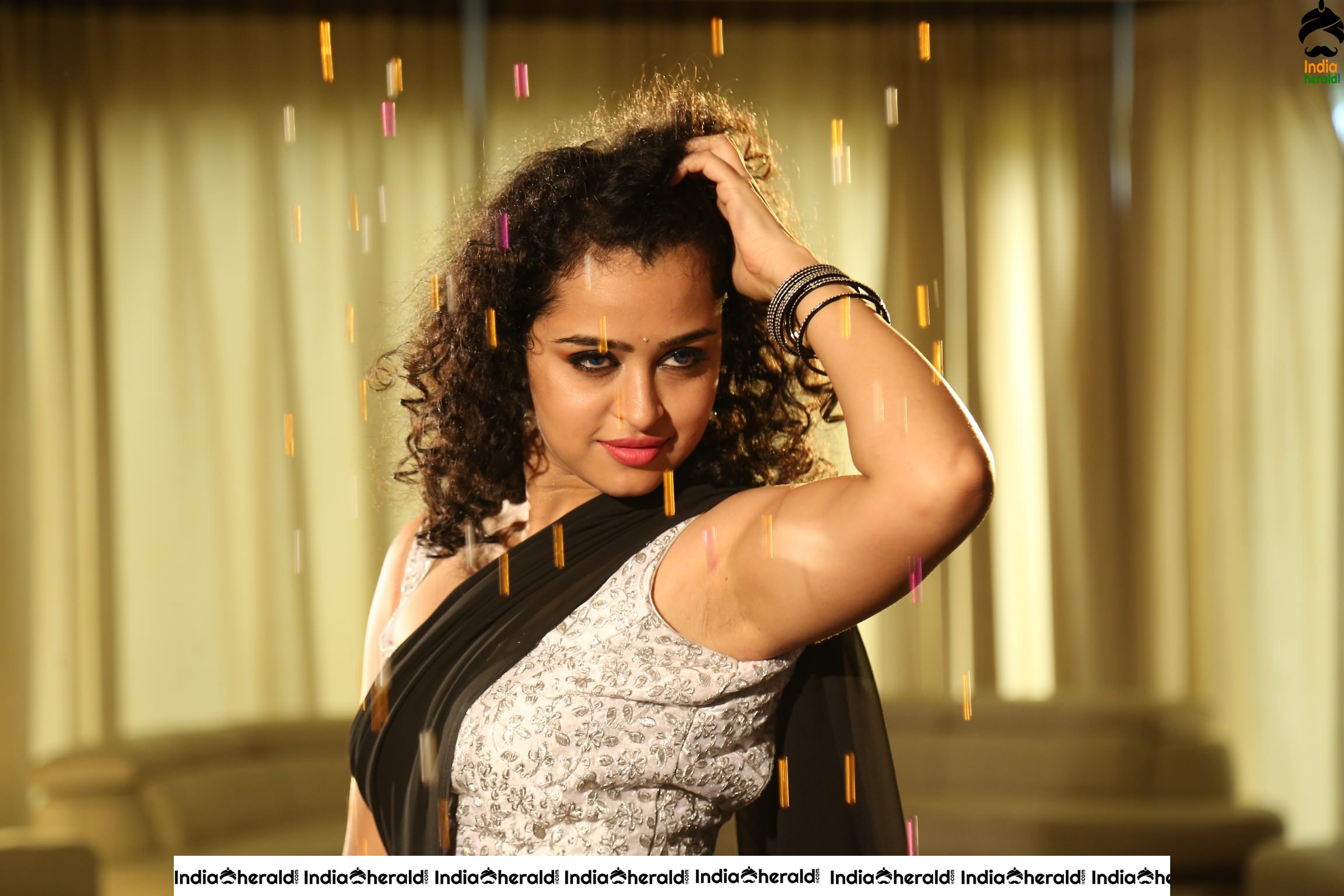 Anketa Maharana Glamour Stills at Oollala Oollalaa Movie Stills Set 2