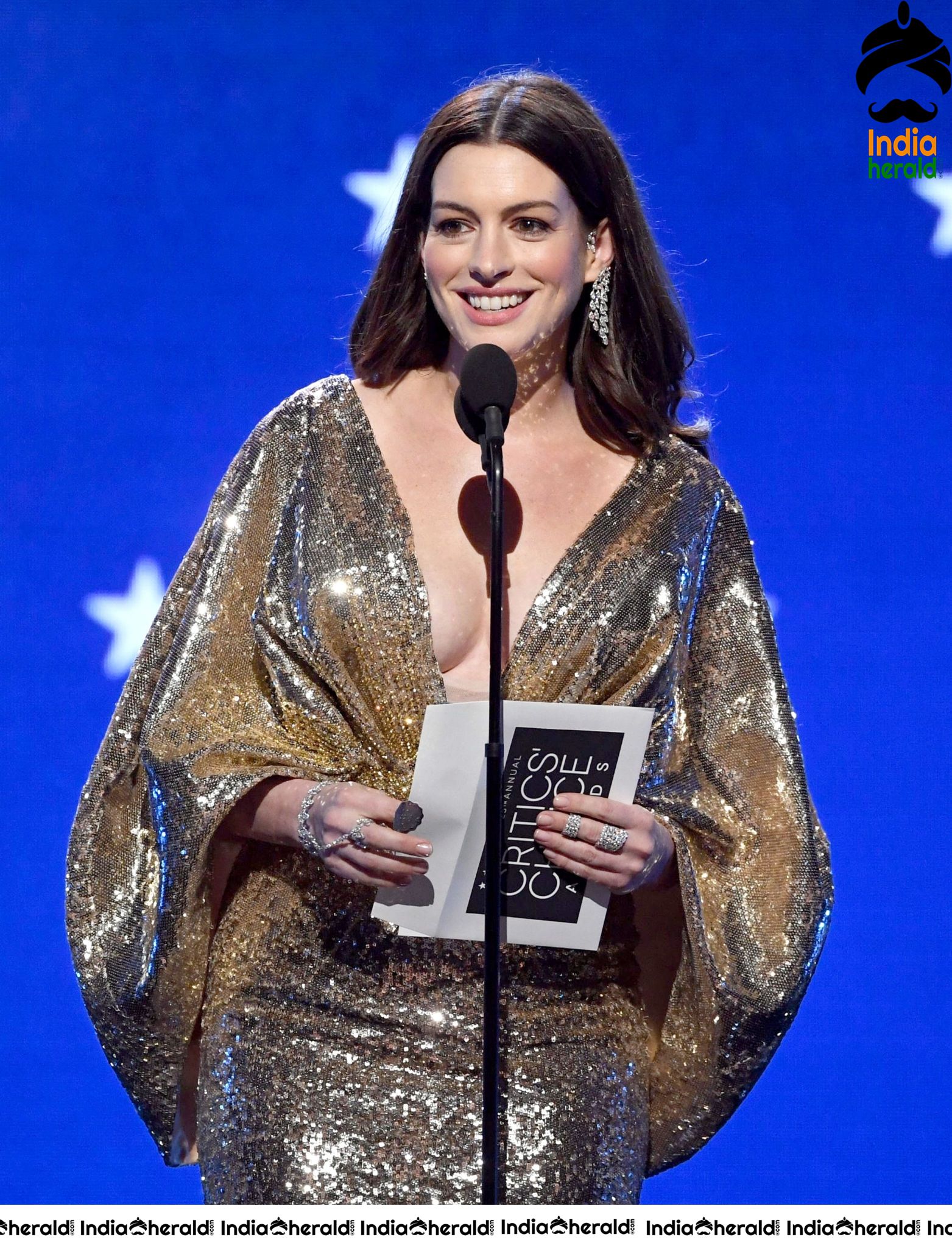 Anne Hathaway at 25th Annual Critics Choice Awards Set 1