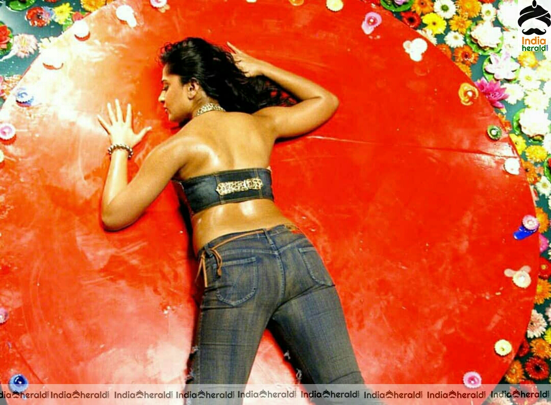 Anushka Unseen Hottest Vintage Photos Which Will Tempt Your Desires