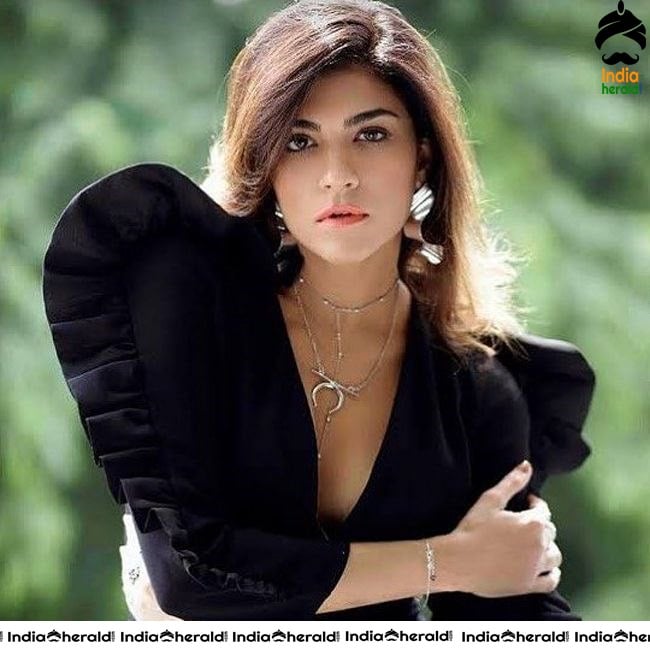 Archana Vijaya Hot Exposing Bikini Photos Collection Set 1