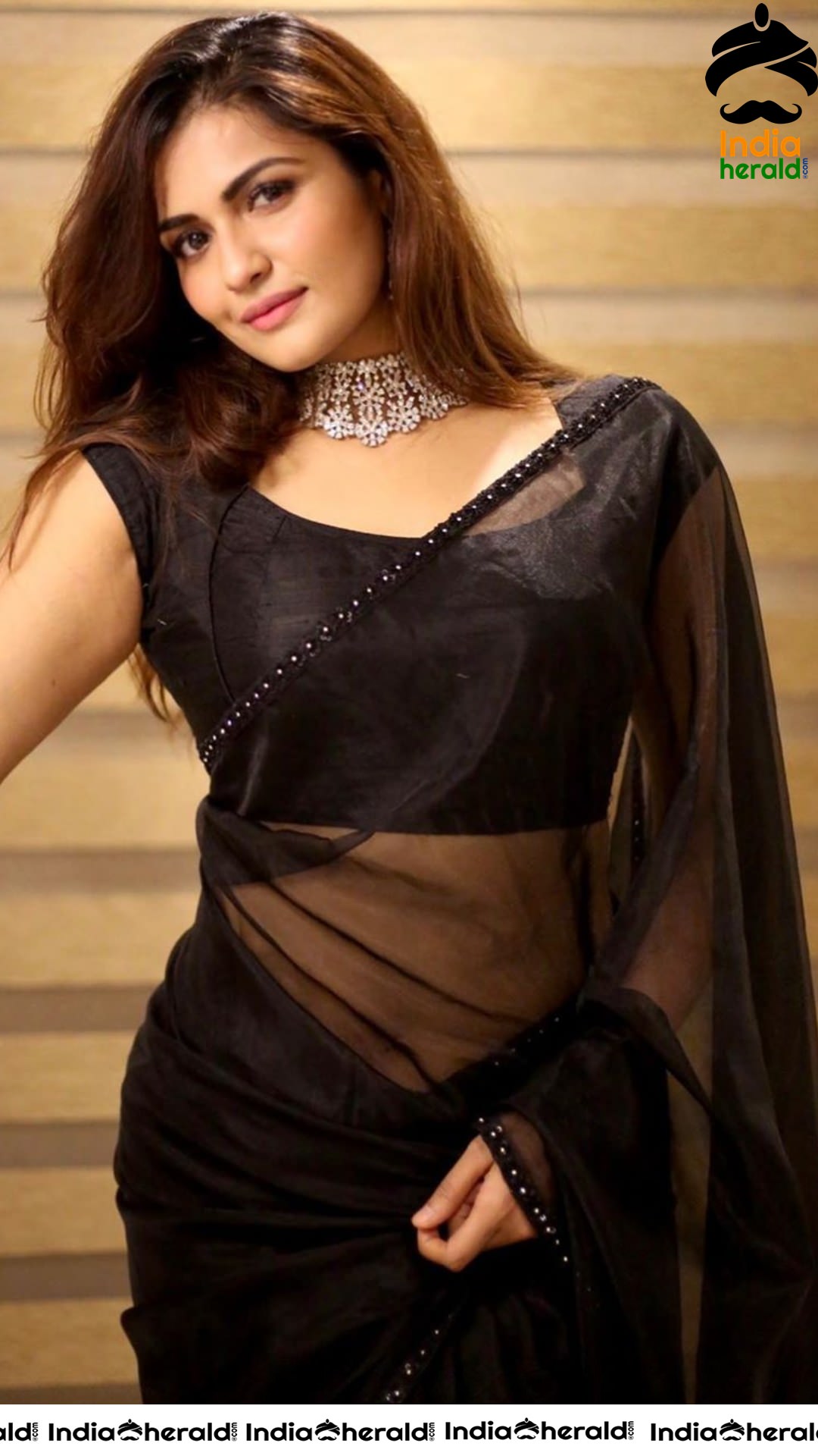 Arthi Venkatesh Latest Hot In Black