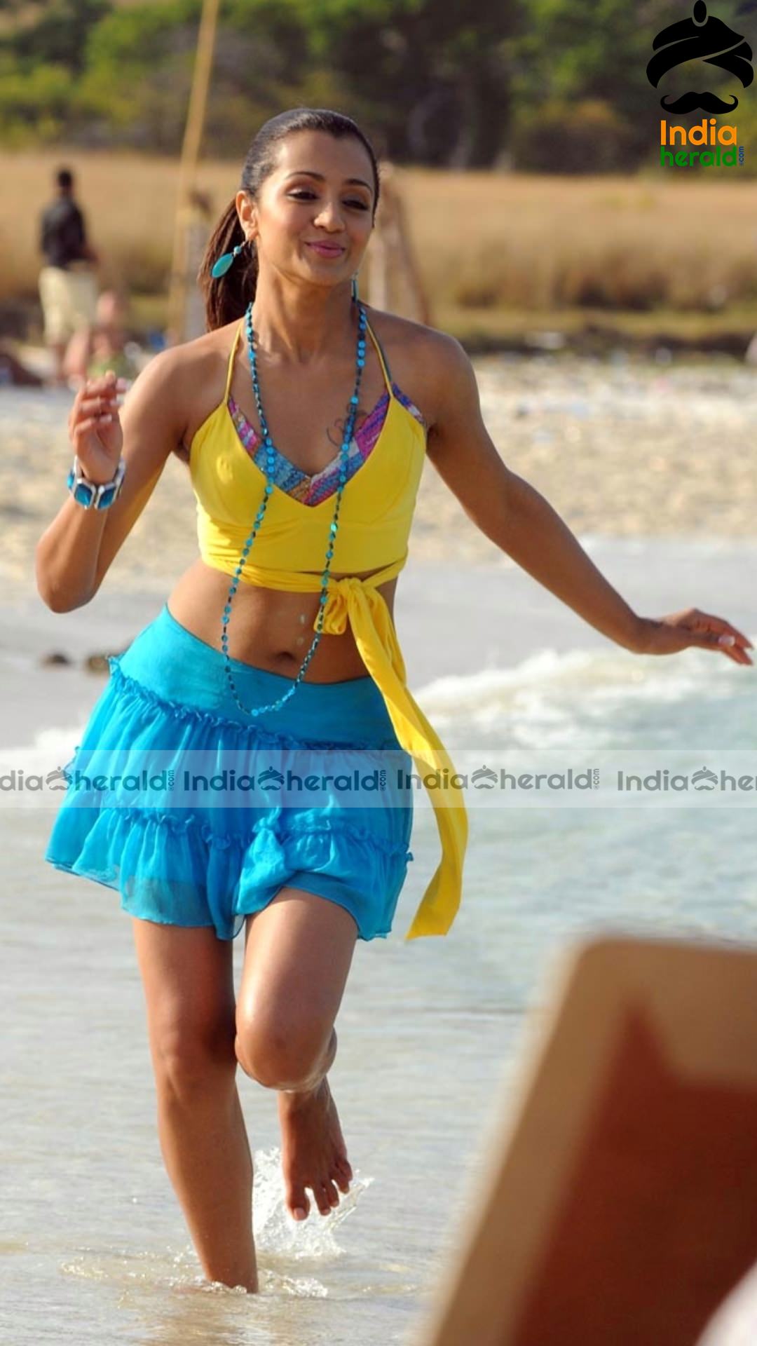 Beach Babe Trisha Hot Vintage Clicks in Yellow Bikini Set 2