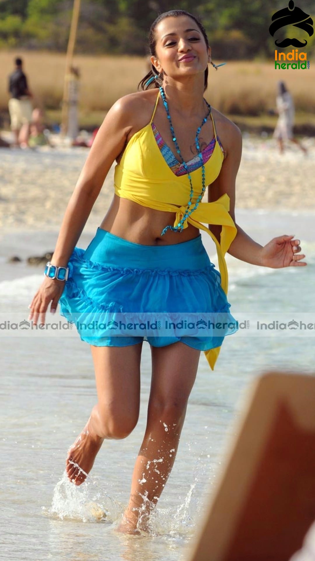 Beach Babe Trisha Hot Vintage Clicks in Yellow Bikini Set 2