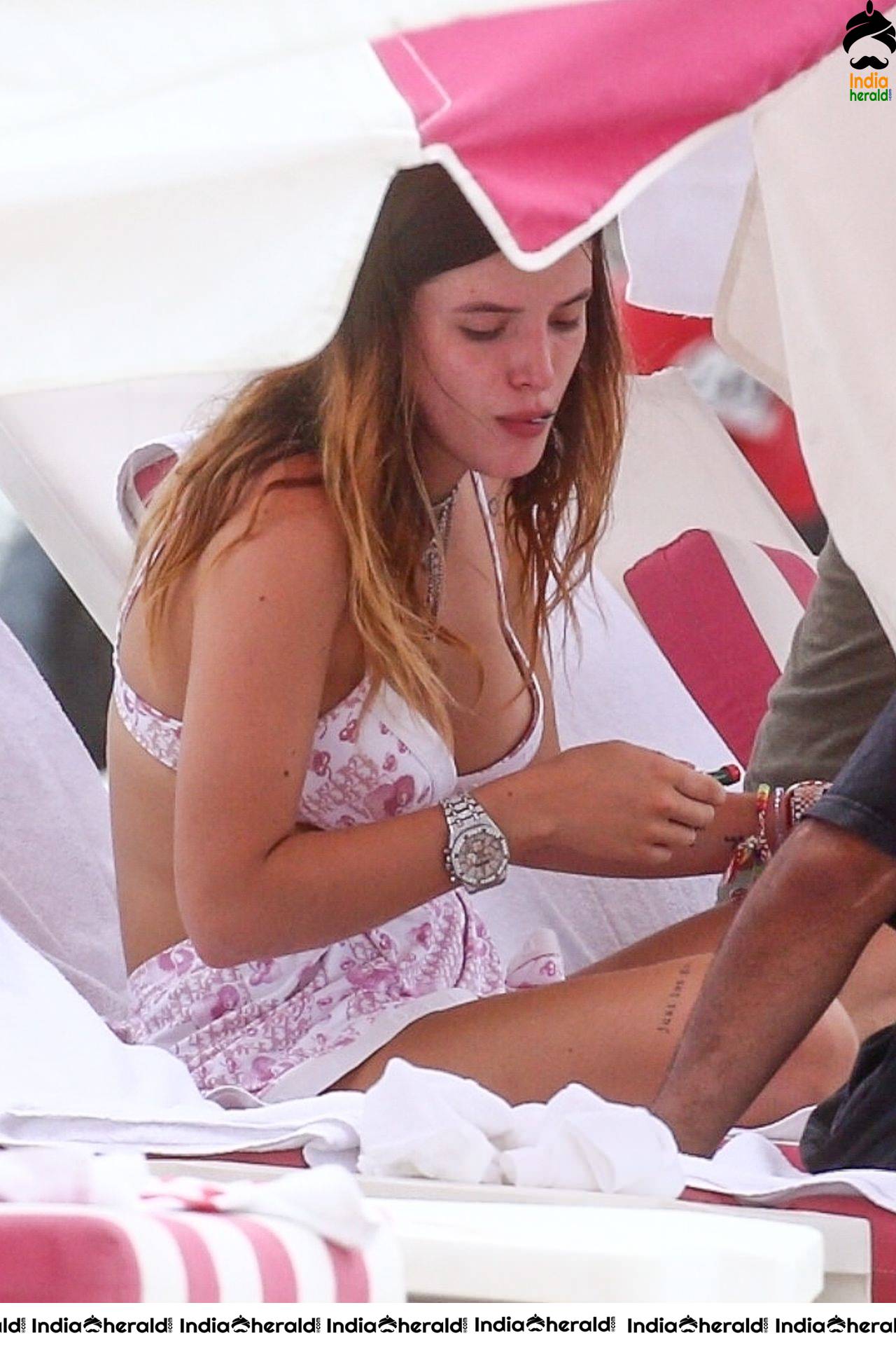 Bella Thorne caught sexposing in bikini as she enjoys holiday Set 1