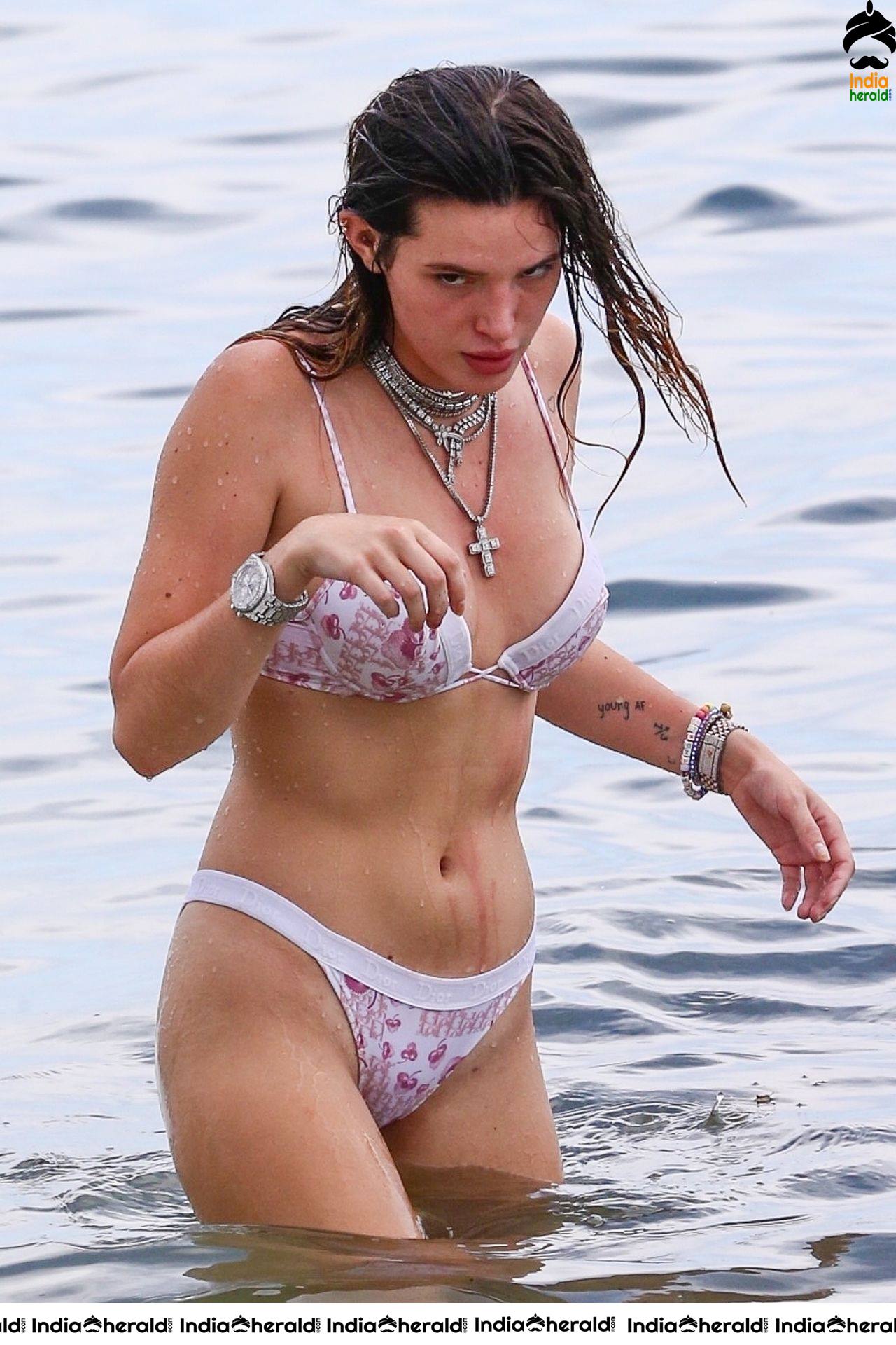 Bella Thorne caught sexposing in bikini as she enjoys holiday Set 2