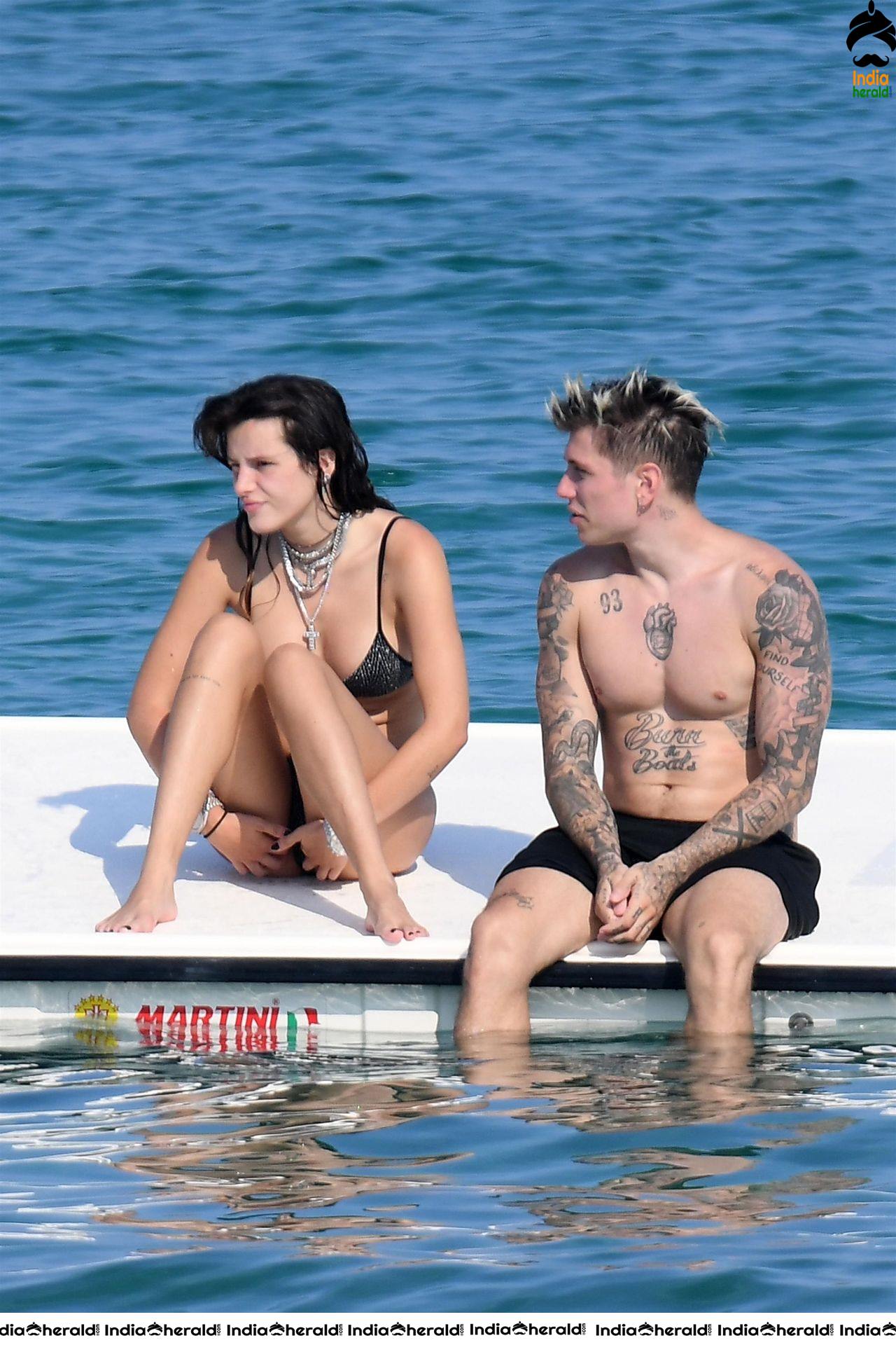 Bella Thorne in Black Lace Bikini Exposing and Enjoying with Boyfriend in Beach Set 1