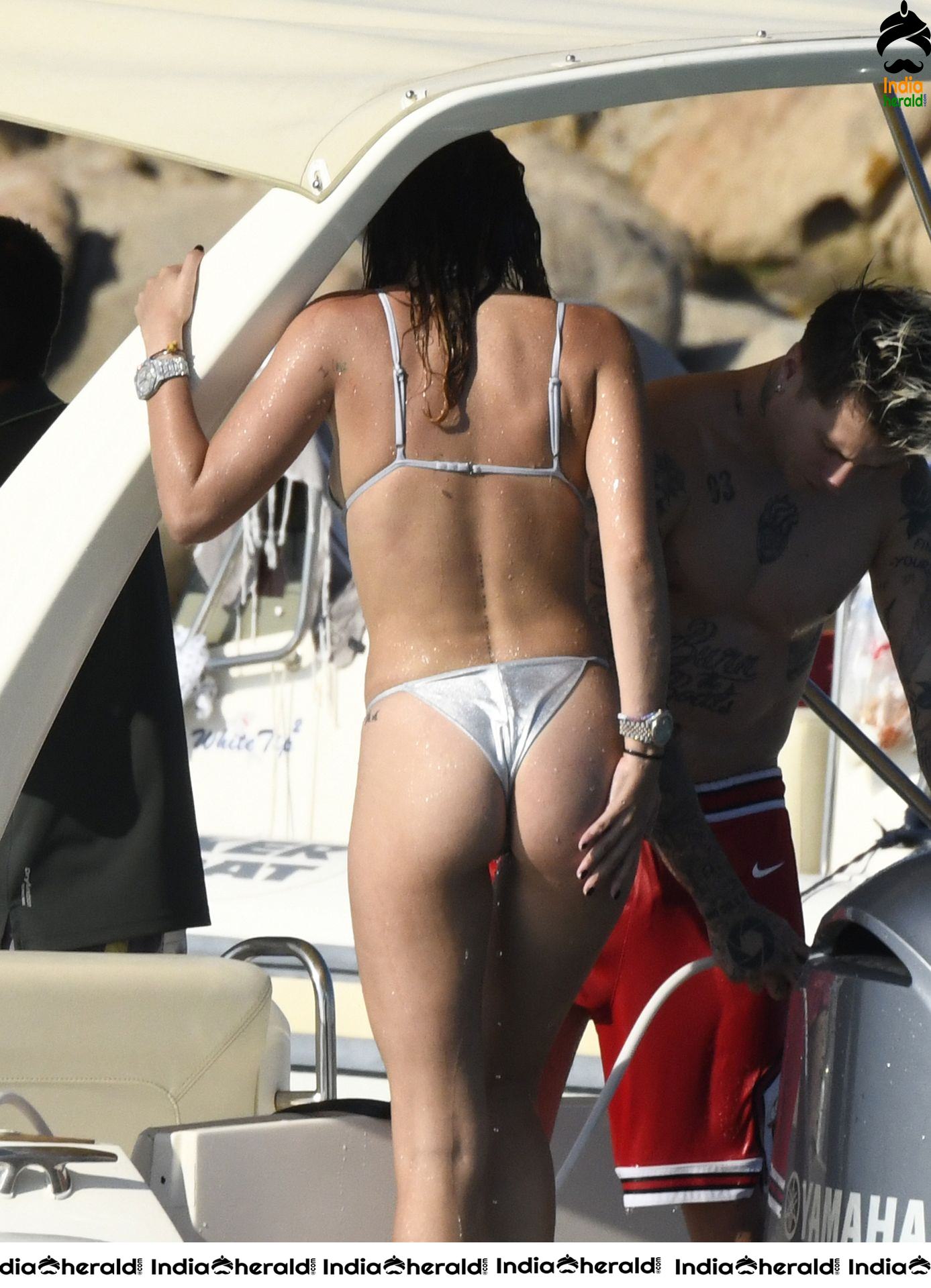Bella Thorne in Two Piece Bikini and Gets Intimate with Boyfriend in Santa Monica Set 2