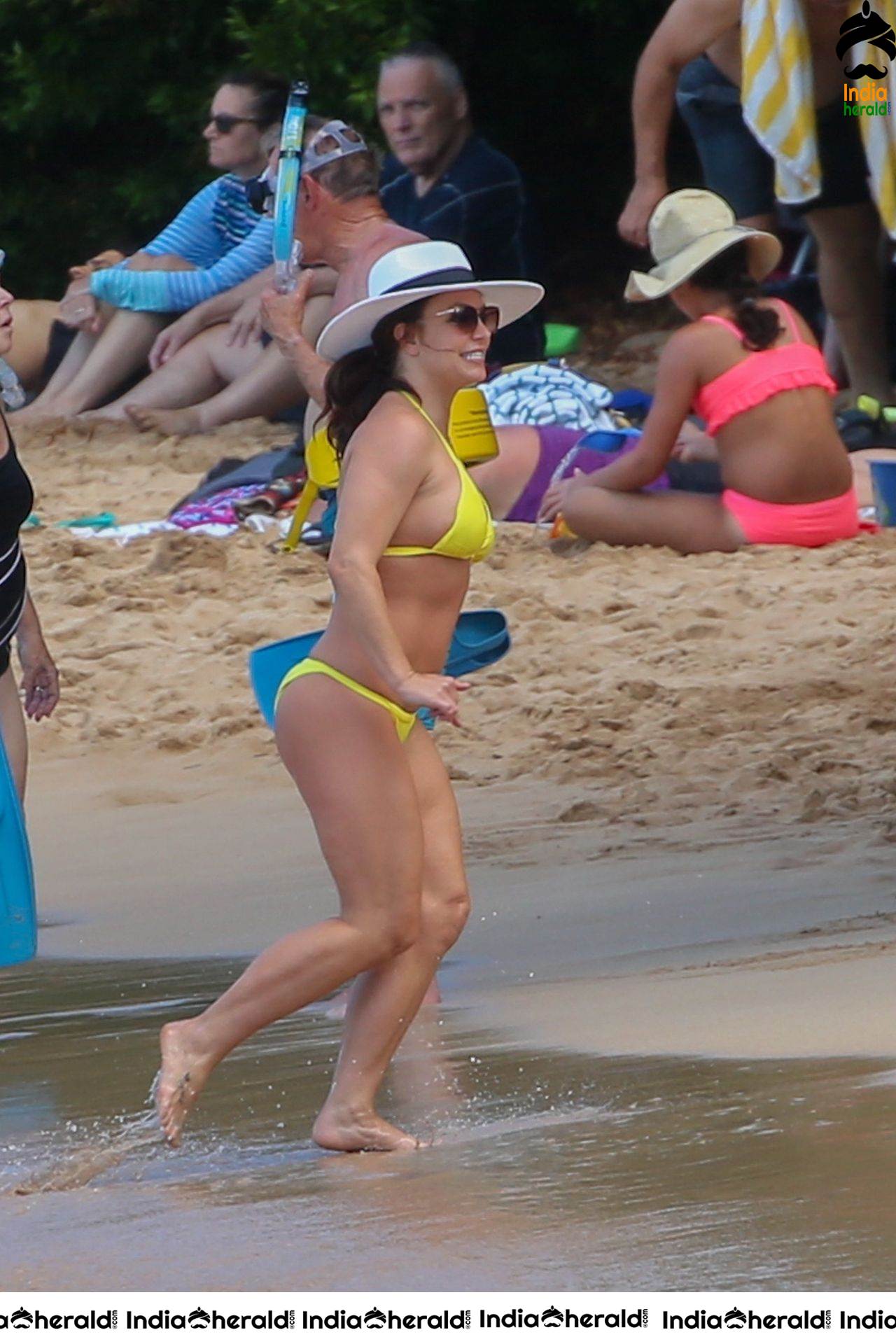 Britney Spears in a Bikini at a Beach in Hawaii