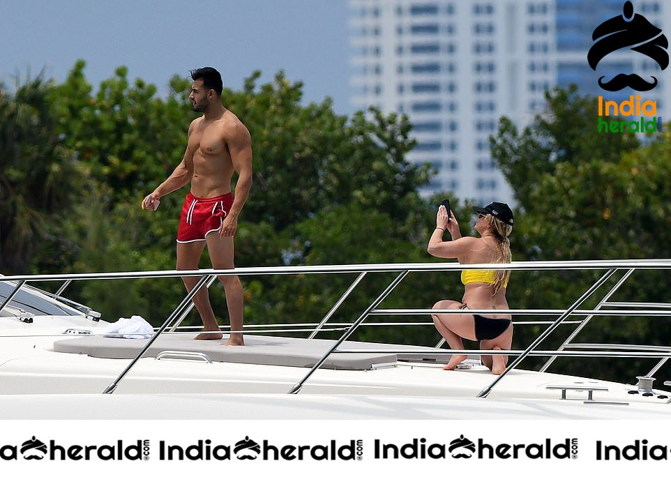 Britney Spears in a Bikini on a Yacht in Miami Set 2