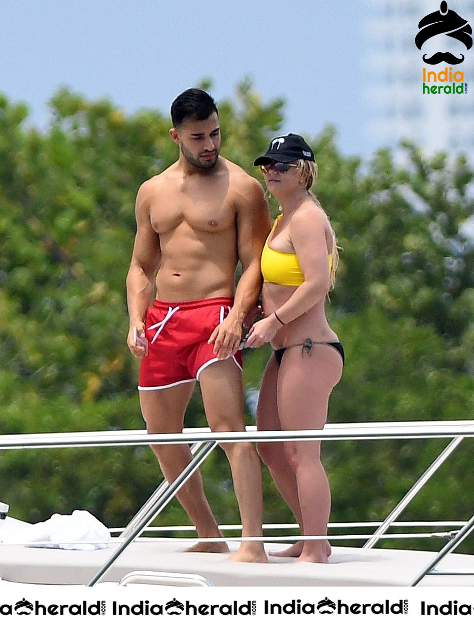 Britney Spears in a Bikini on a Yacht in Miami Set 2