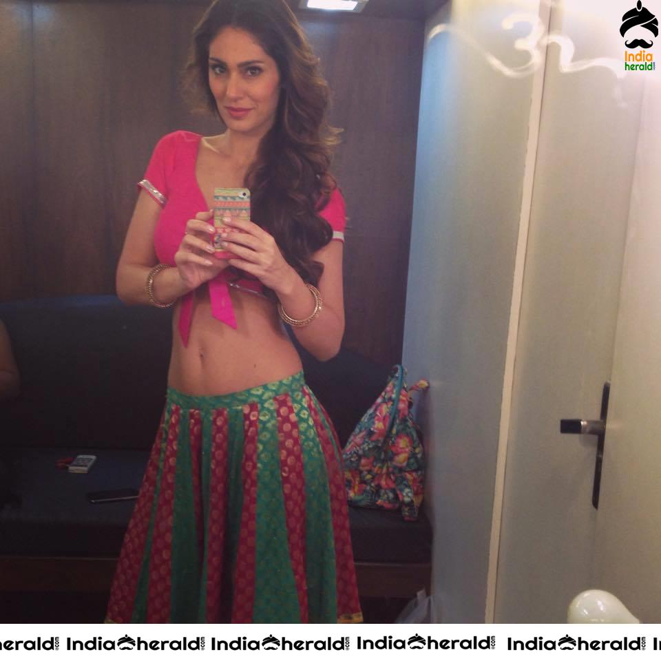 Bruna Abdullah Hottest Photos Collection exposing Cleavage and Busty Assets Set 2