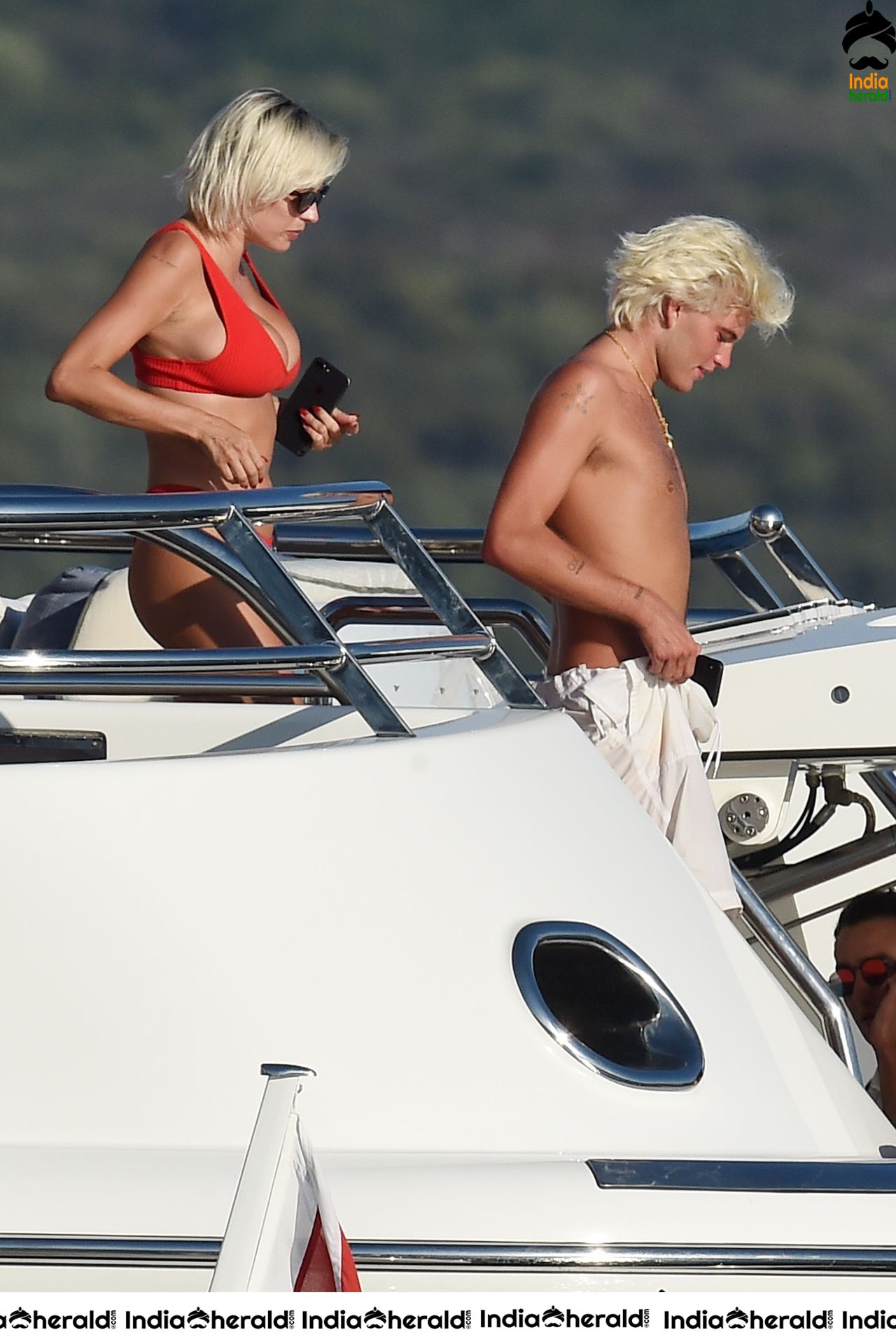 Caroline Vreeland spotted in Bikini on a Yacht Set 1