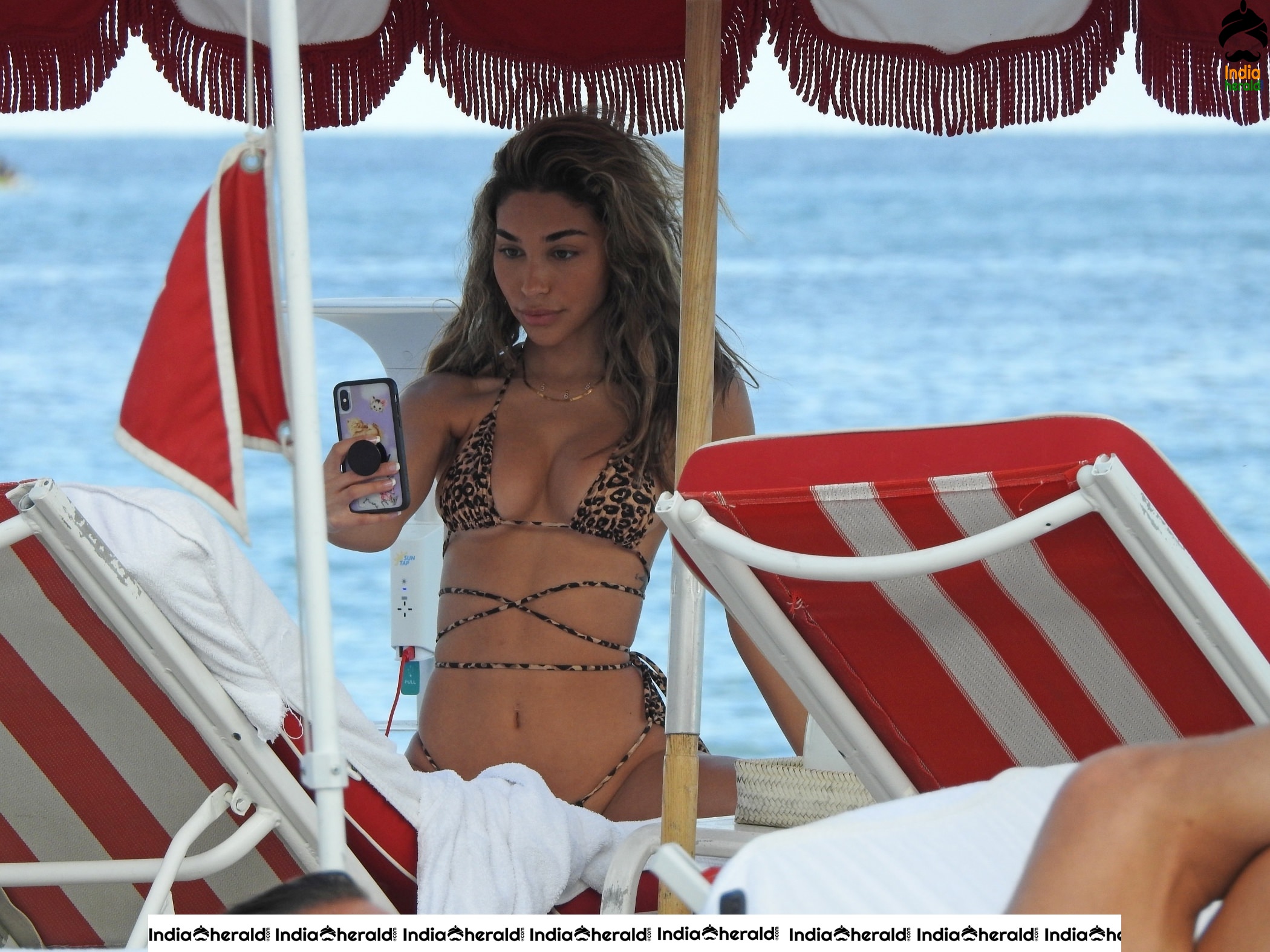 Chantel Jeffries spotted in a sexy lingerie on the beach in Miami