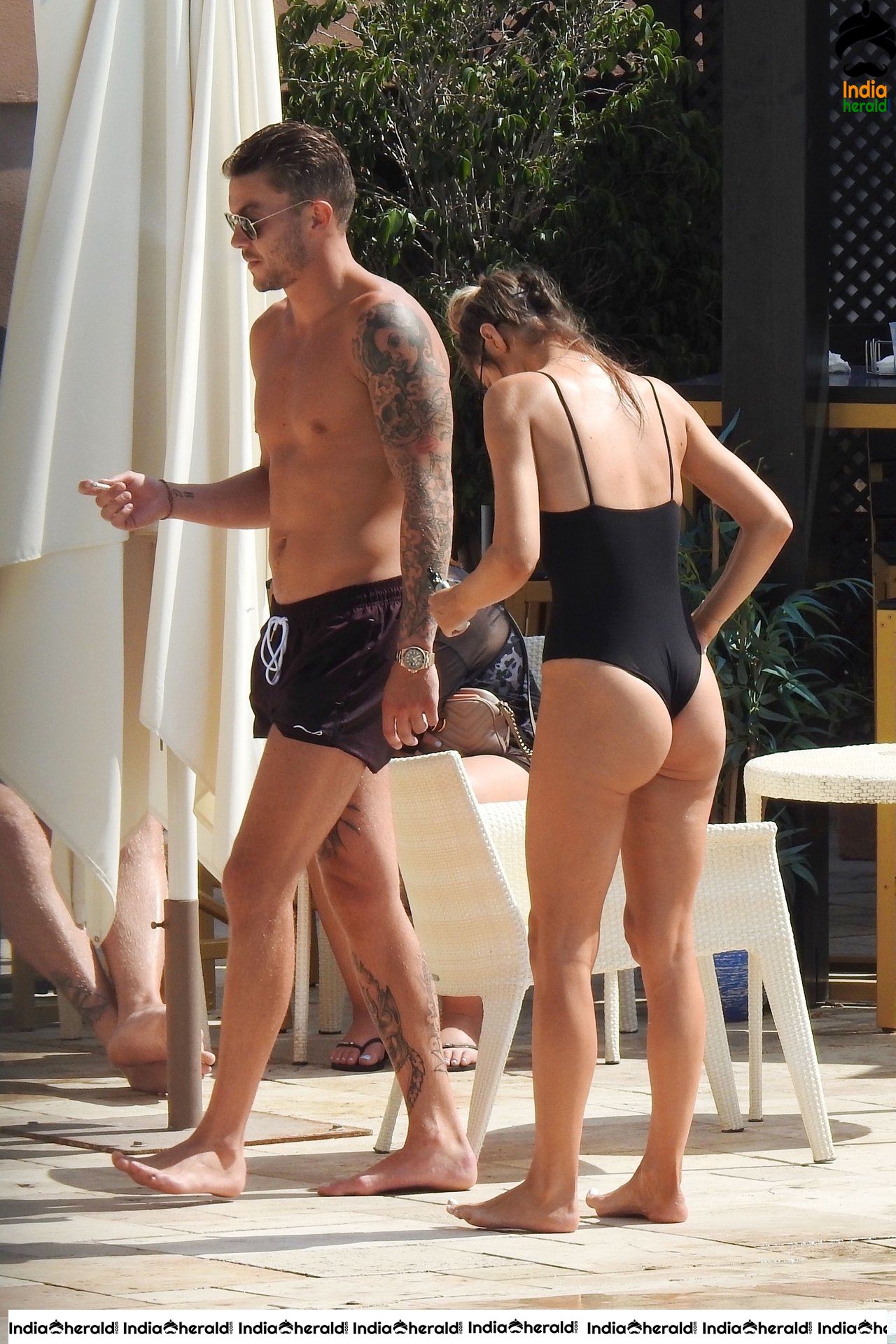 Chloe Spotted in Bikini with her Boyfriend at a Hotel in Encino