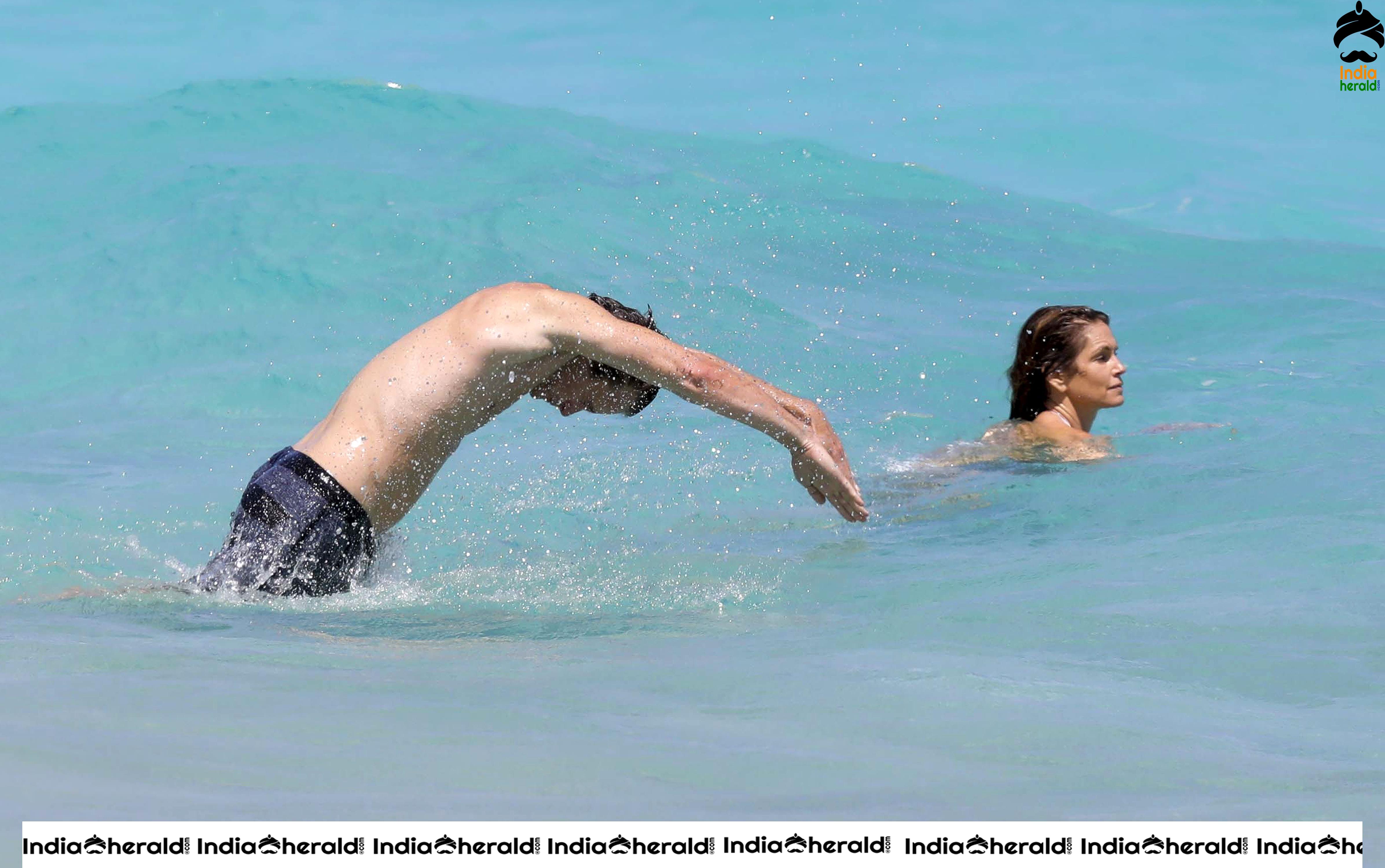 Cindy Crawford Wearing a Bikini at a Beach in St Barts Set 1