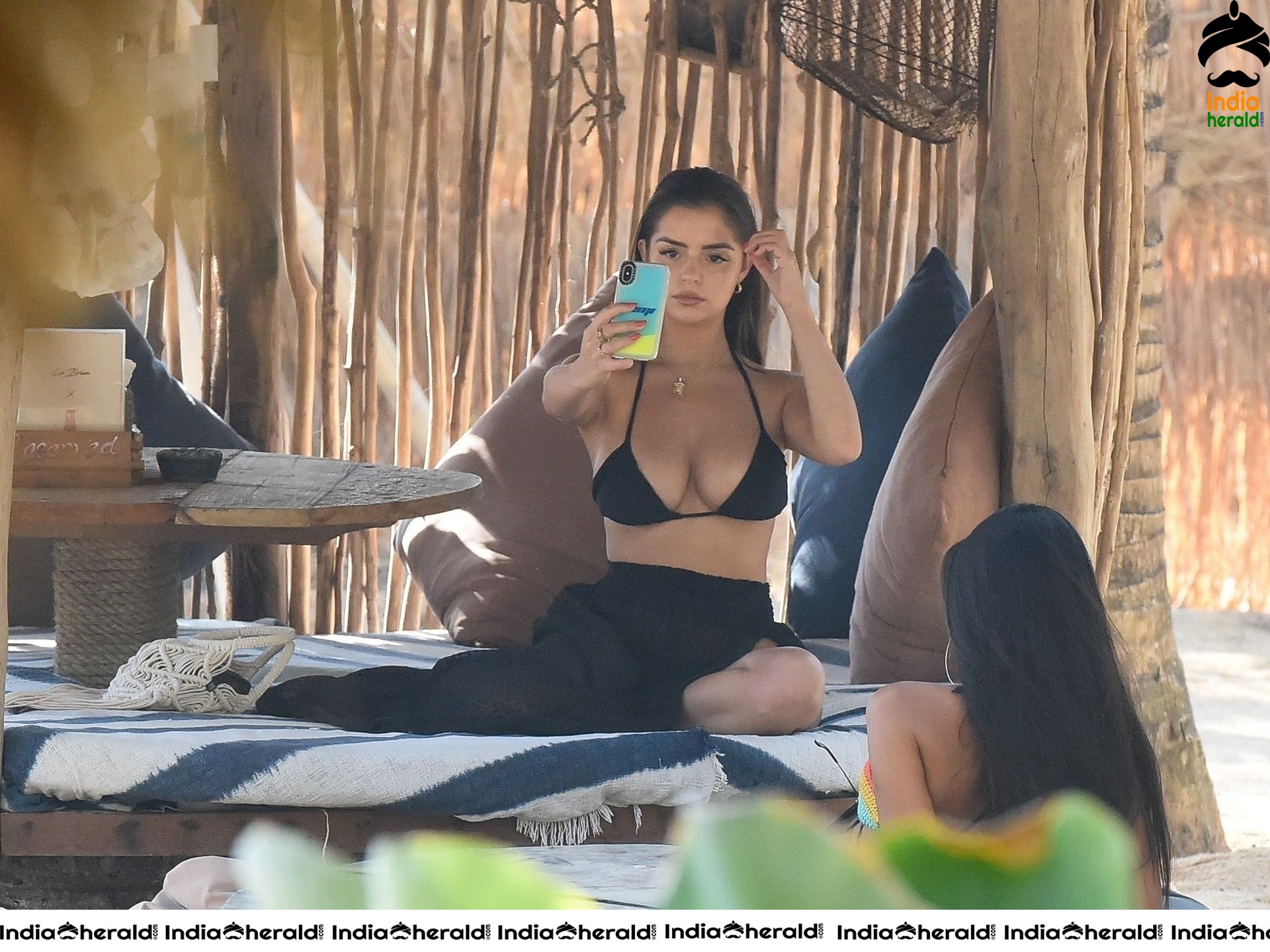 Demi Rose enjoys a chilled day at La Brisa beach club Set 1