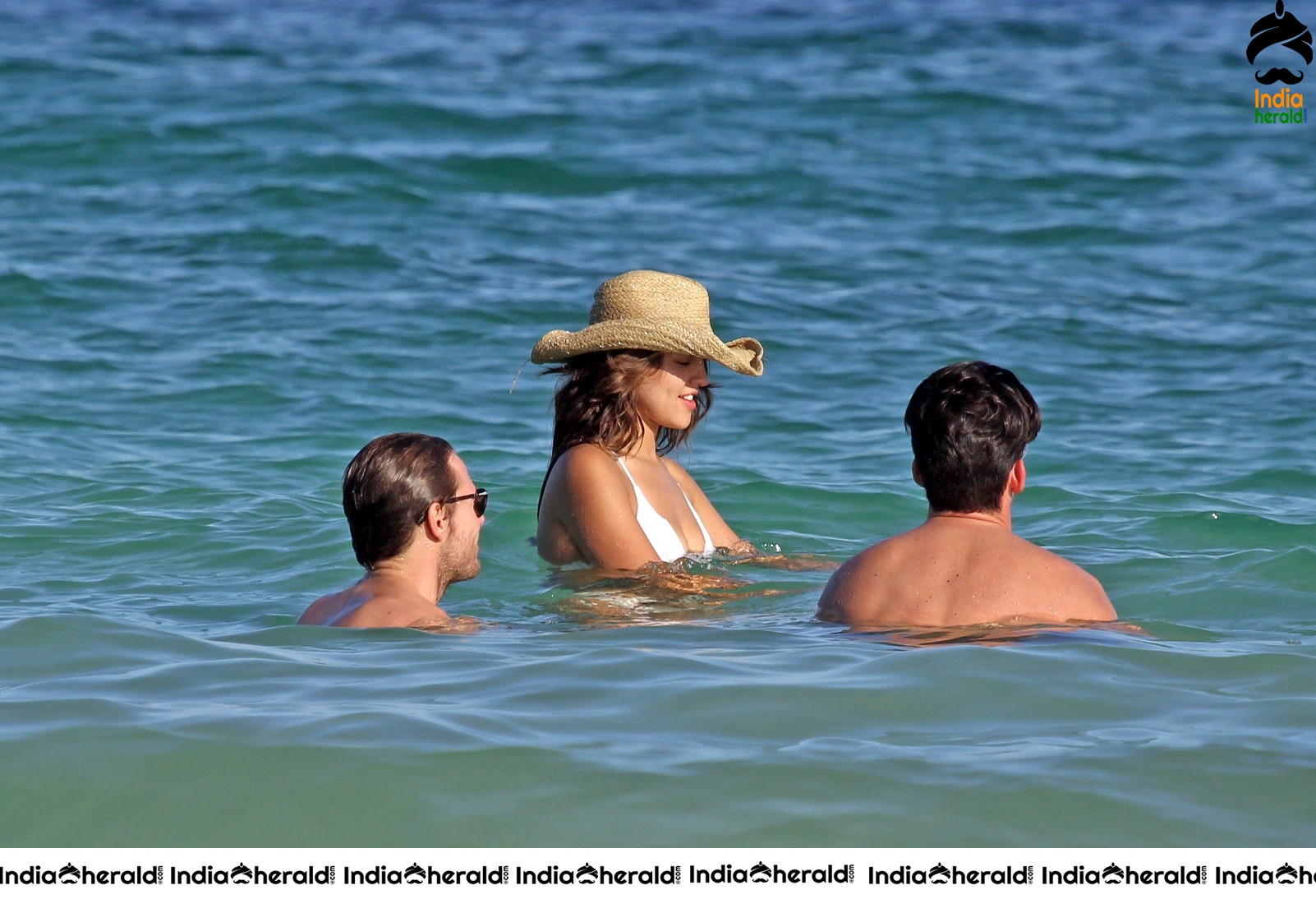 Eiza Gonzalez Enjoying Beach with her Boyfriend and Caught in Bikini