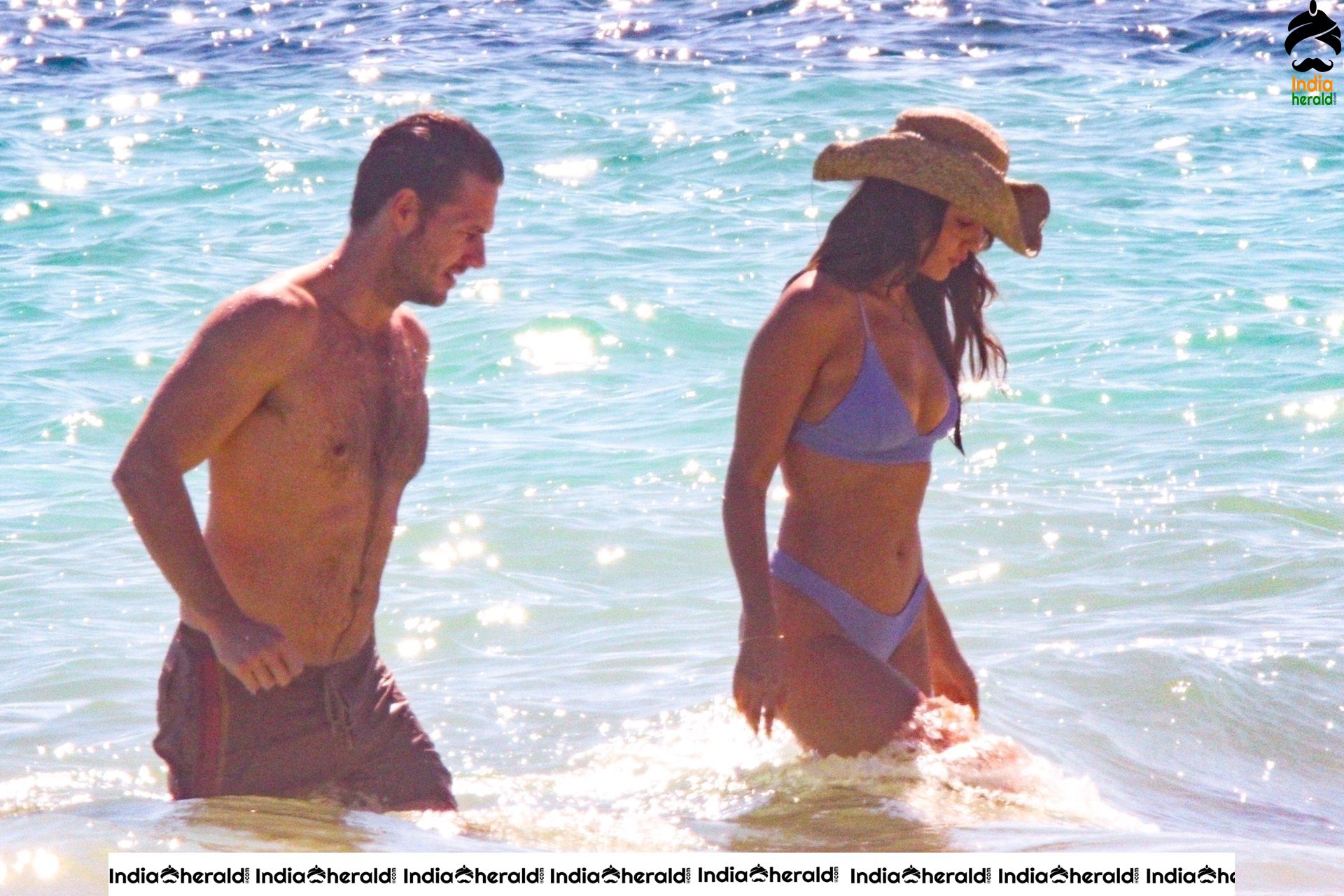 Eiza Gonzalez Enjoying with her Boyfriend in Bikini