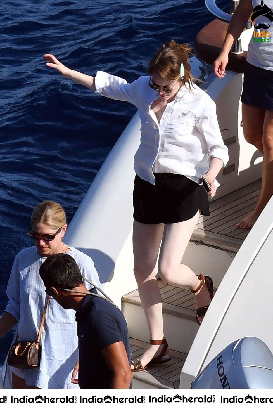 Emma Stone shooting an advertisement for Louis Vuitton in Italy Set 2