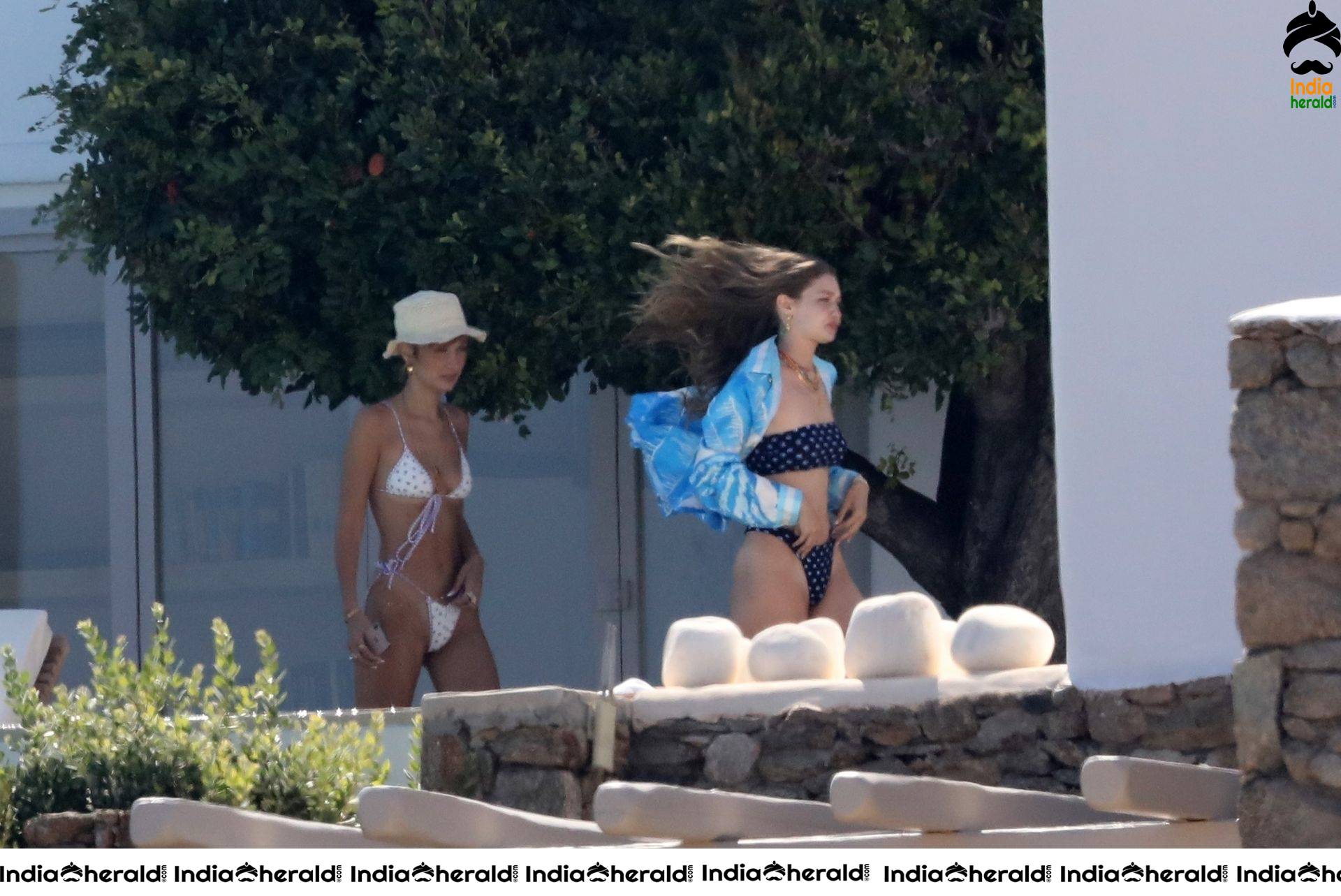 Gigi Hadid exposes her Hot Body in Bikini as she is caught while Sunbathing Set 2