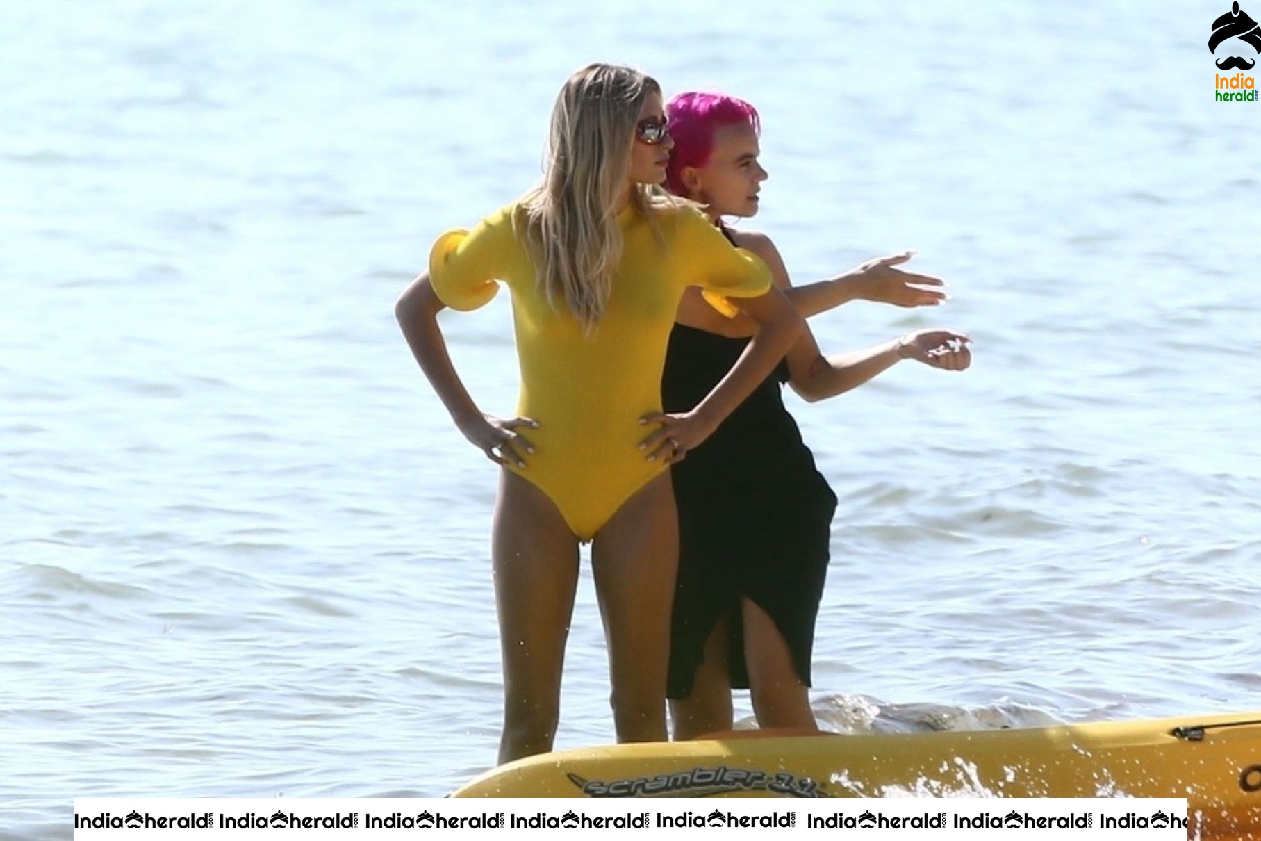 Hailey Baldwin Photoshoot in Bikini on the beach in Miami Set 2