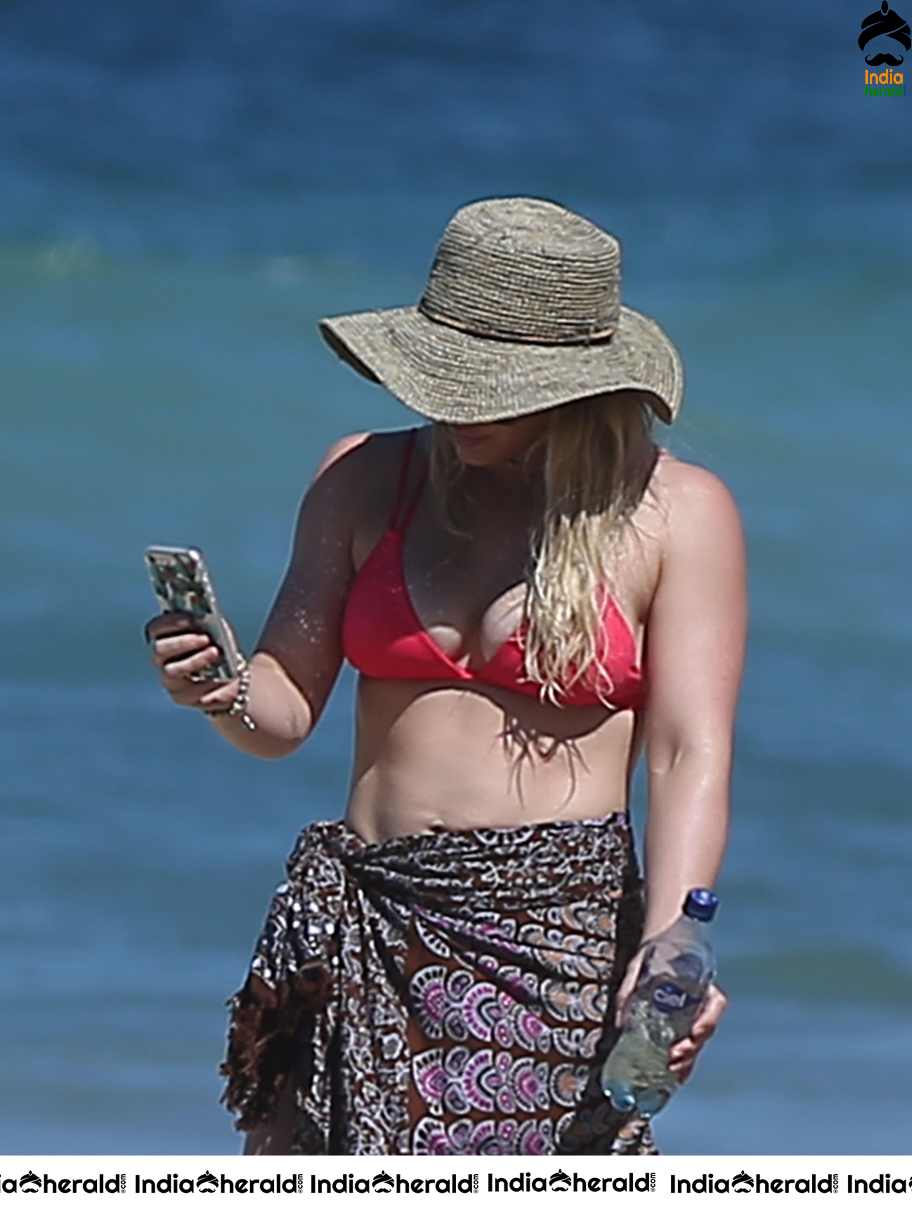 Hilary Duff In Bikini on the Beach in Mexico Set 1