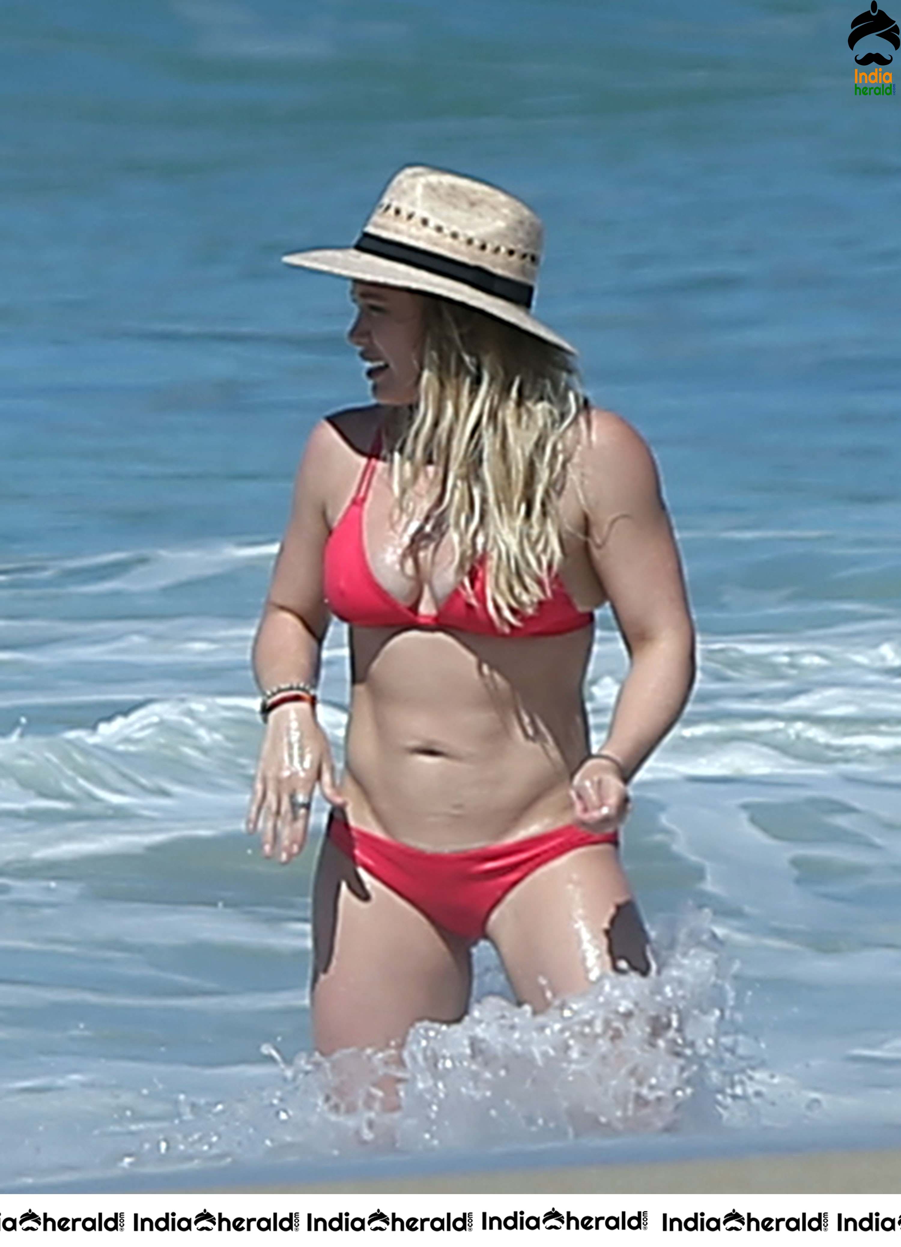 Hilary Duff In Bikini on the Beach in Mexico Set 2