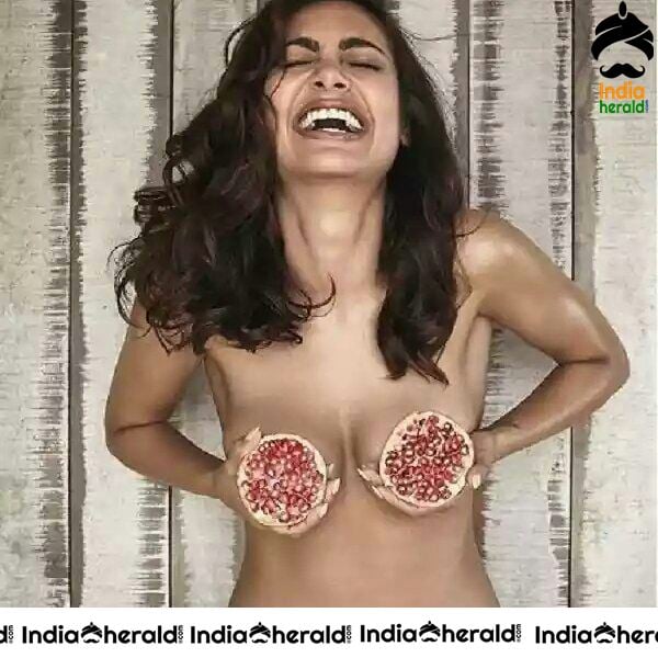 Hot Bollywood Actresses Exposing Too Hot to Handle Photos Collection Set 6