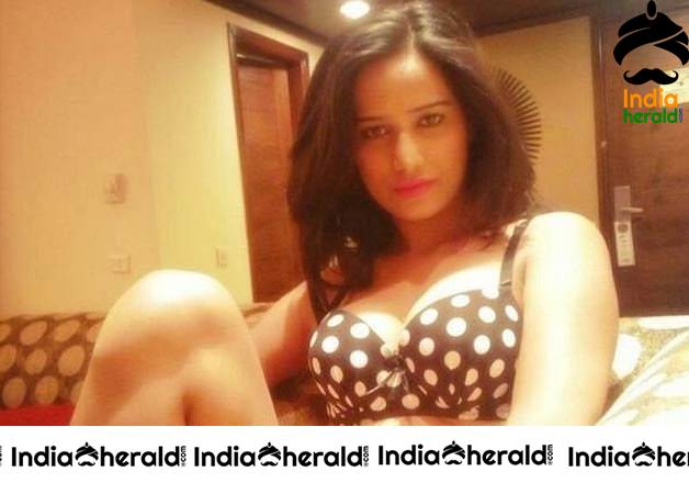 Hot Private Leaked Photos Of Tamil And Telugu Actresses