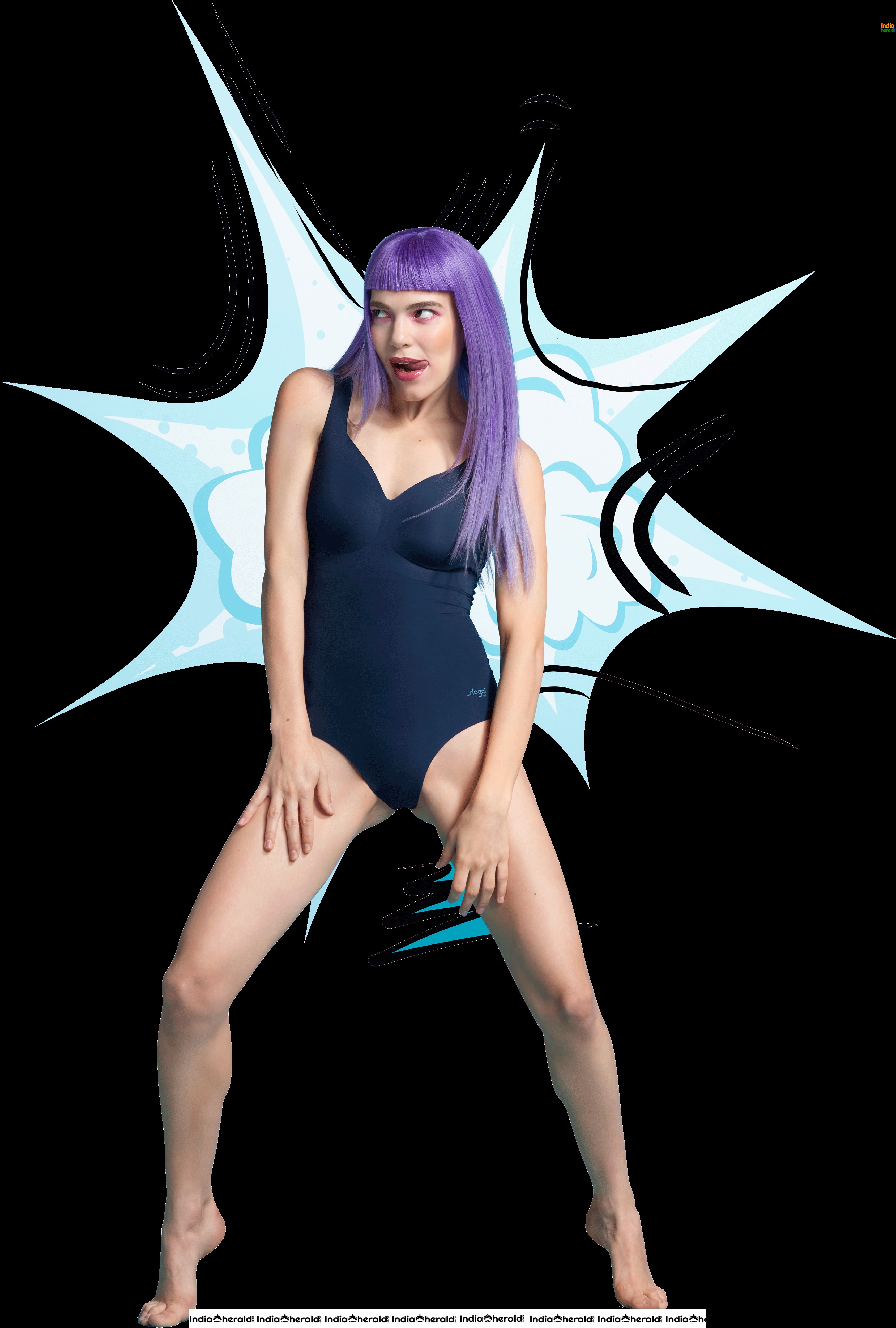 Jade Henot in Sloggi The Unfastened Seven New Hot Photoshoot Set 1