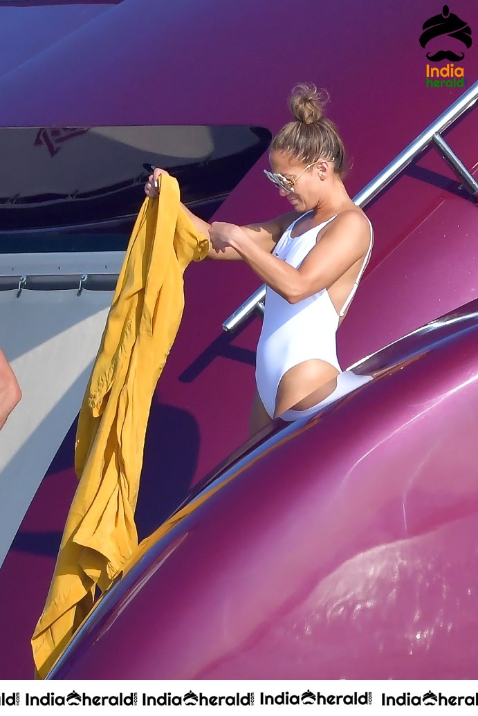 Jennifer Lopez Hot In A Swimsuit On A Yacht In Saint Tropez Set 2