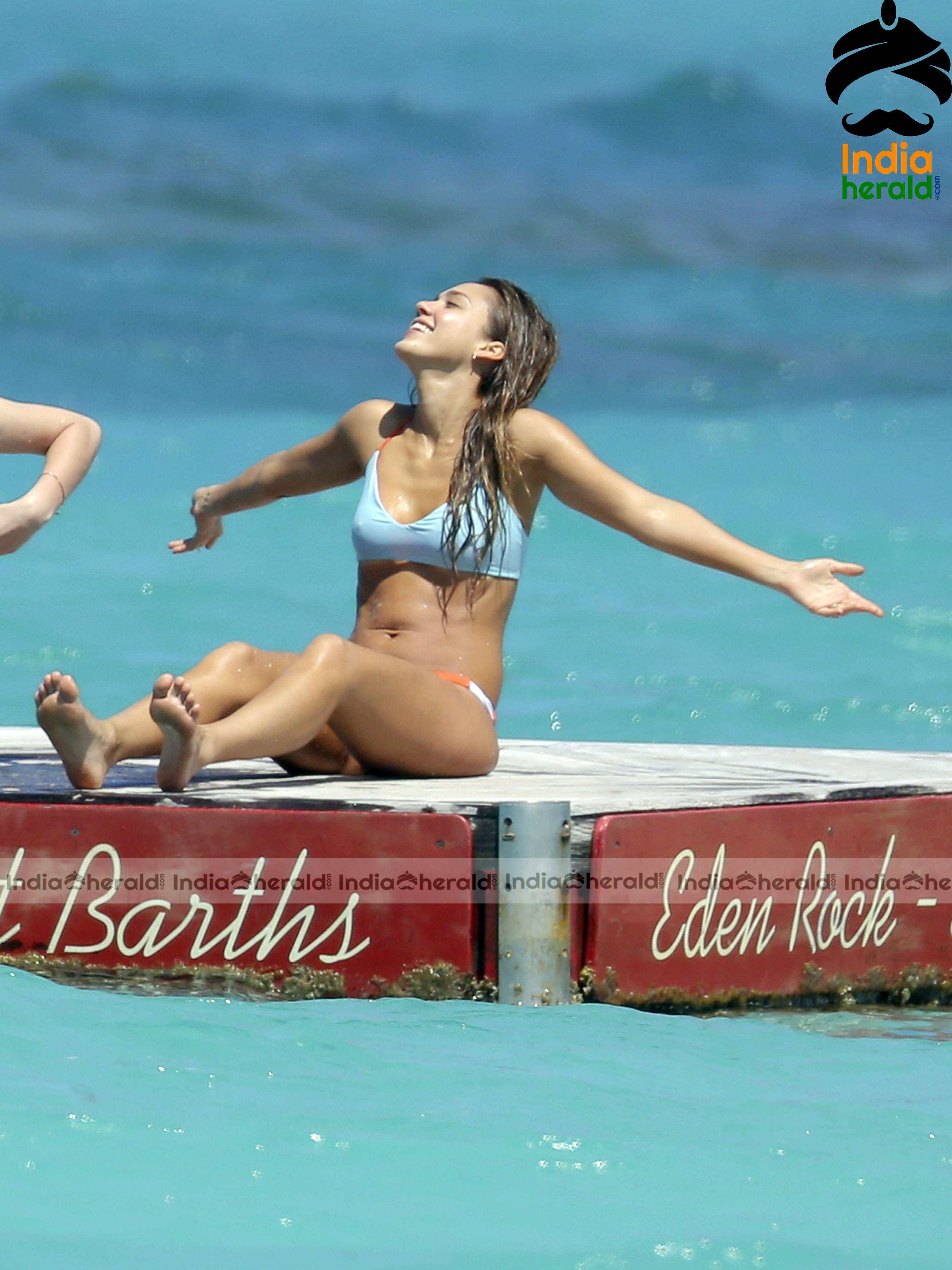 Jessica Alba Hot And Sexy While Wearing Bikini At St Barts Set 2