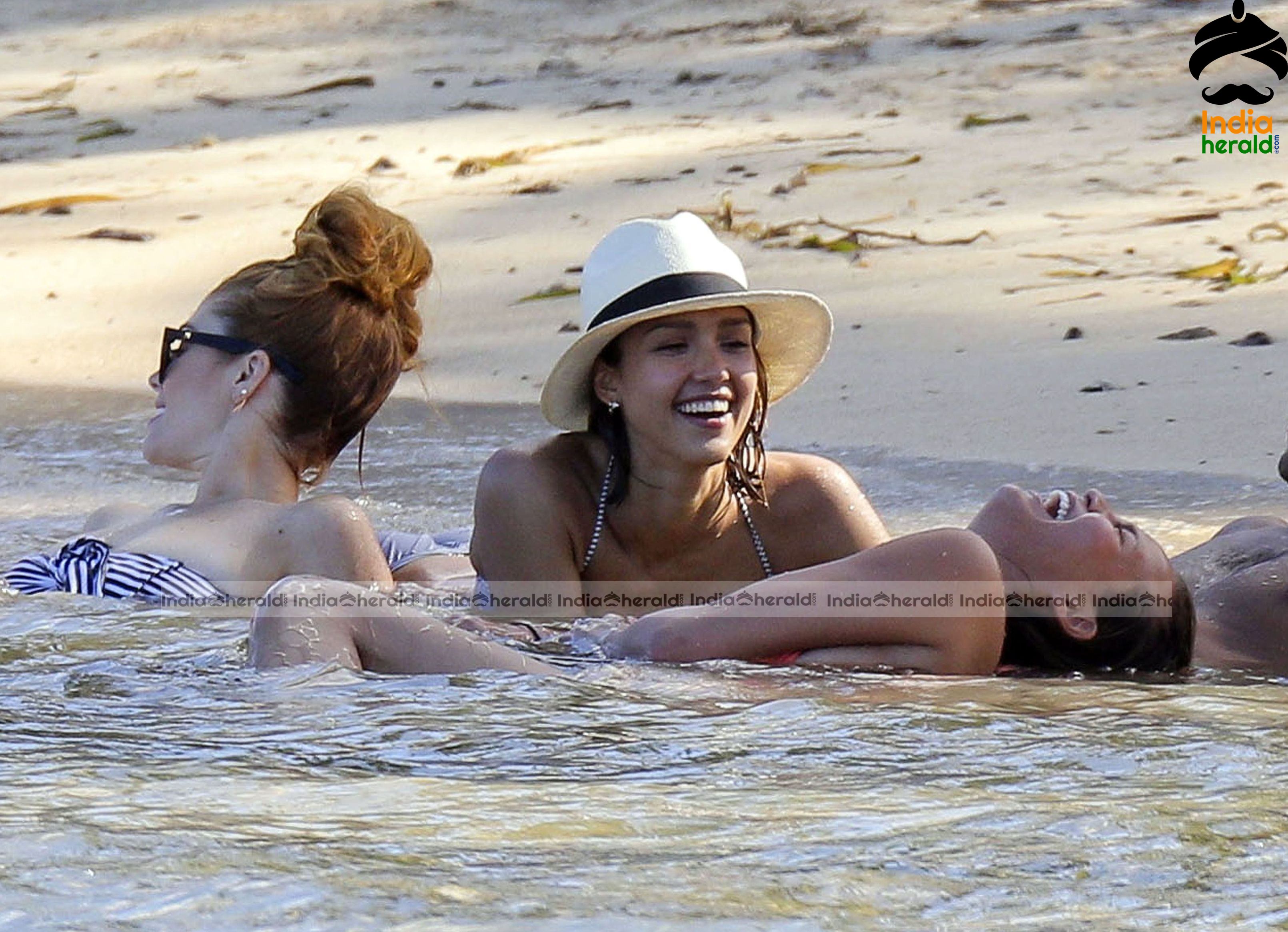 Jessica Alba Spotted in Bikini at Caribbean Beaches Set 6