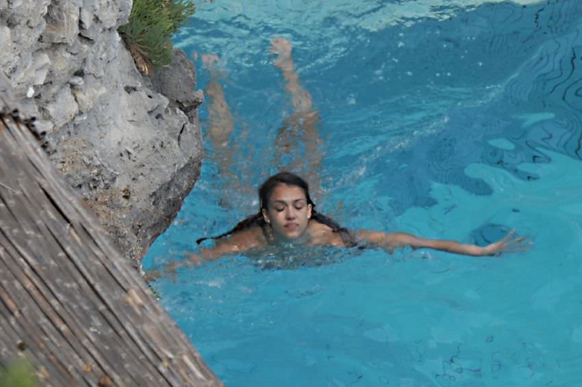 Jessica Alba Too Hot to Handle in a Grey Lace Bikini Set 3