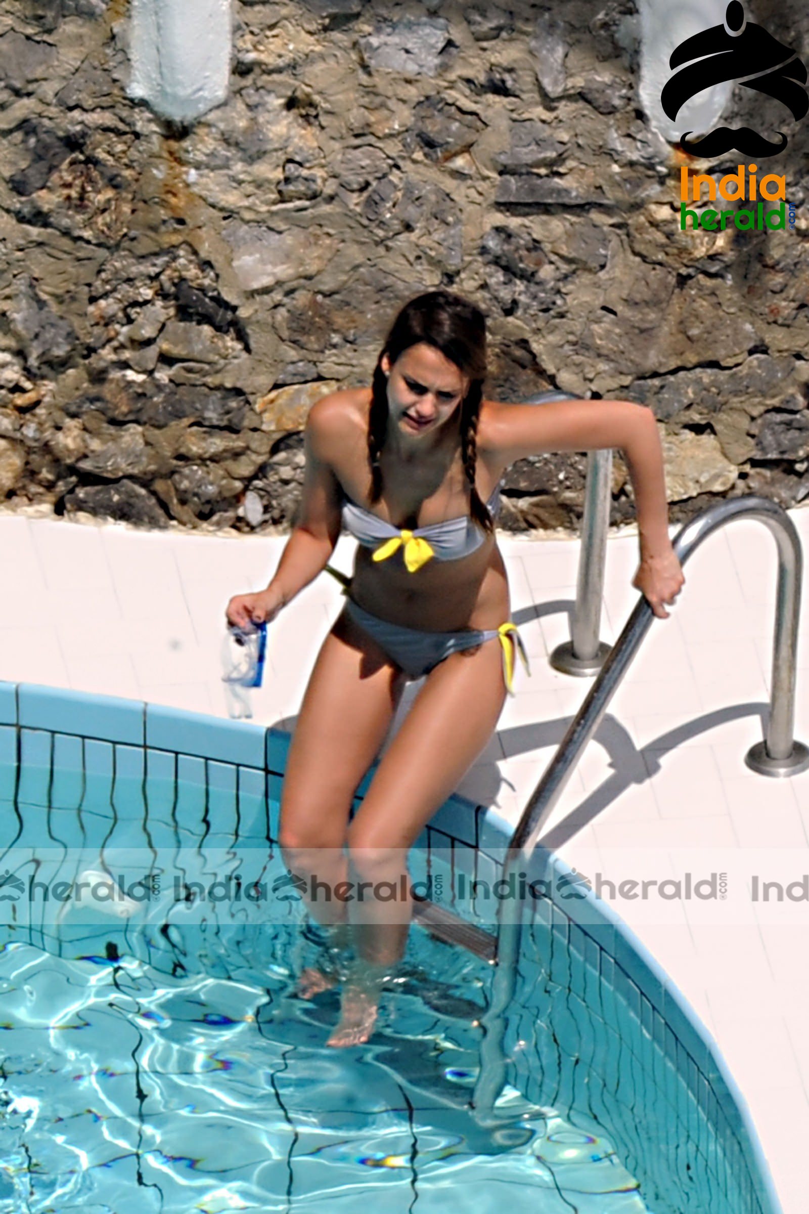 Jessica Alba Too Hot to Handle in a Grey Lace Bikini Set 6