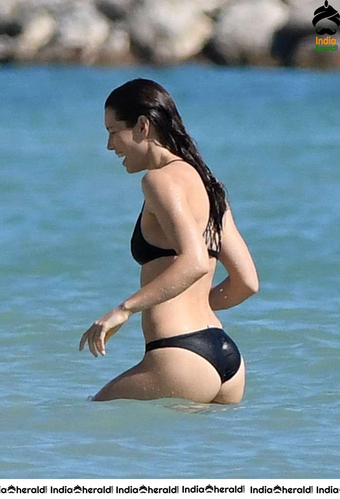 Jessica Biel Wearing a Bikini at a Caribbean Beach Set 1