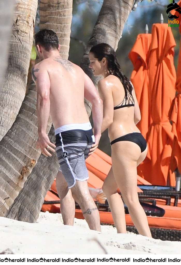 Jessica Biel Wearing a Bikini at a Caribbean Beach Set 2