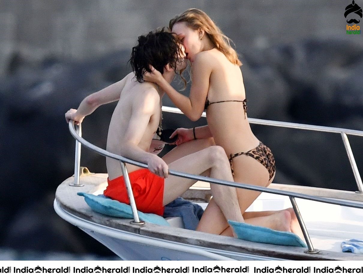 Johnny Depp Daughter Lily Rose Depp Caught in Bikini With her Boyfriend in a Boat Set 2