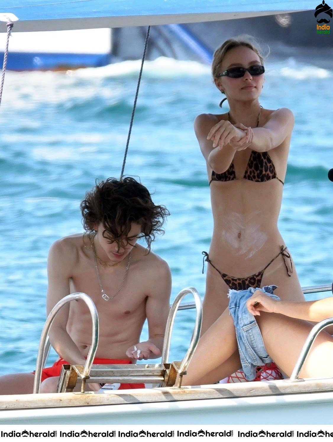 Johnny Depp Daughter Lily Rose Depp Caught in Bikini With her Boyfriend in a Boat Set 3