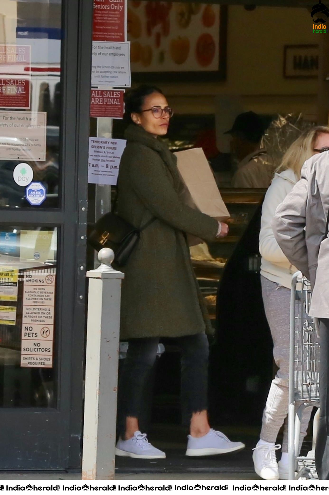 Jordana Brewster Shopping at Gelsons Market in Pacific Palisades CA