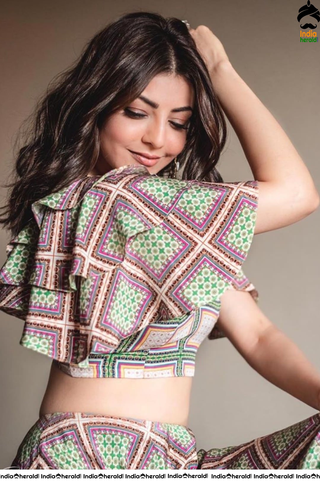 Kajal Aggarwal Hot Latest Cleavage Exposing Photoshoot