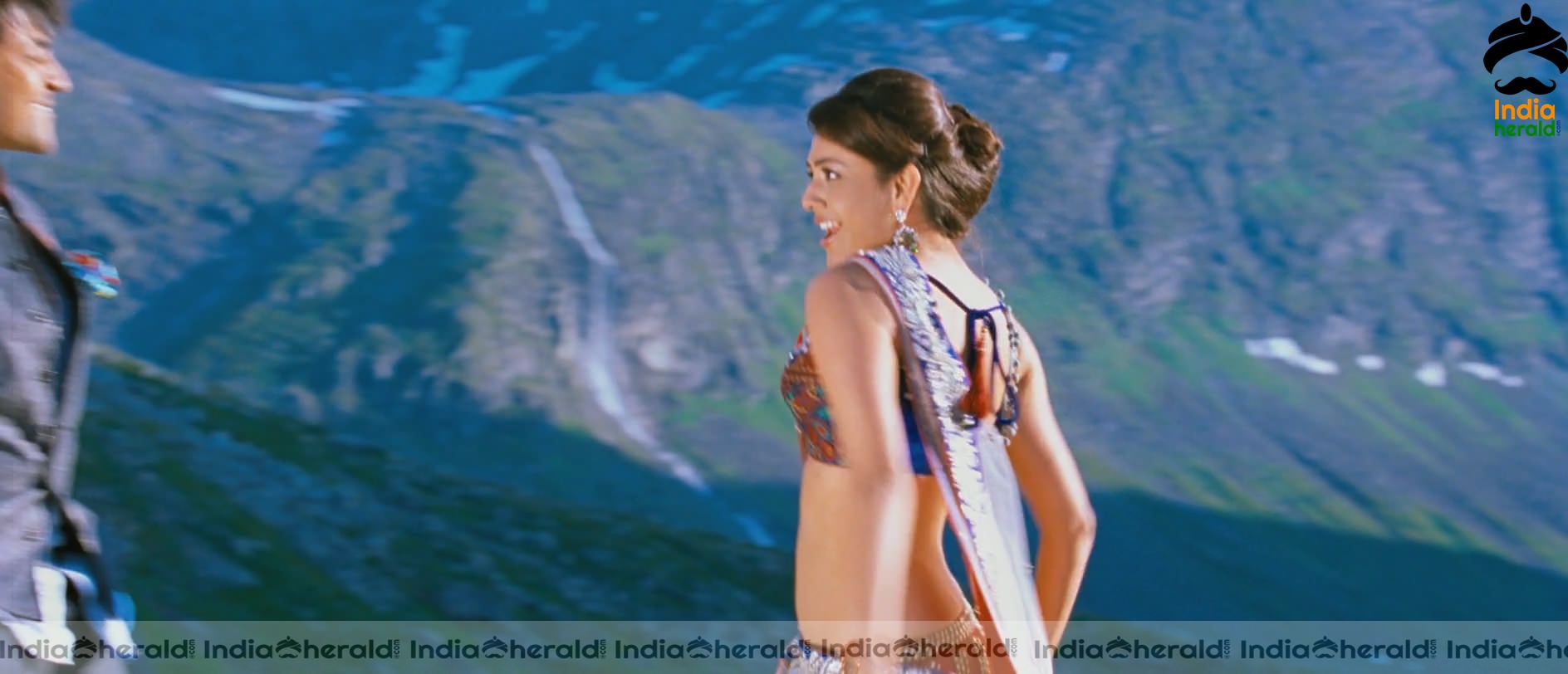 Kajal Aggarwal Showing Her Hot Midriff and Cleavage in a Sexy Exposing Lehenga Sequence Set 3