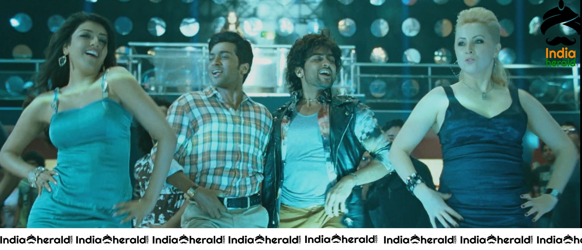 Kajal Aggarwal Shows Ger Tempting Hot Assets In Tight Dress Set 1