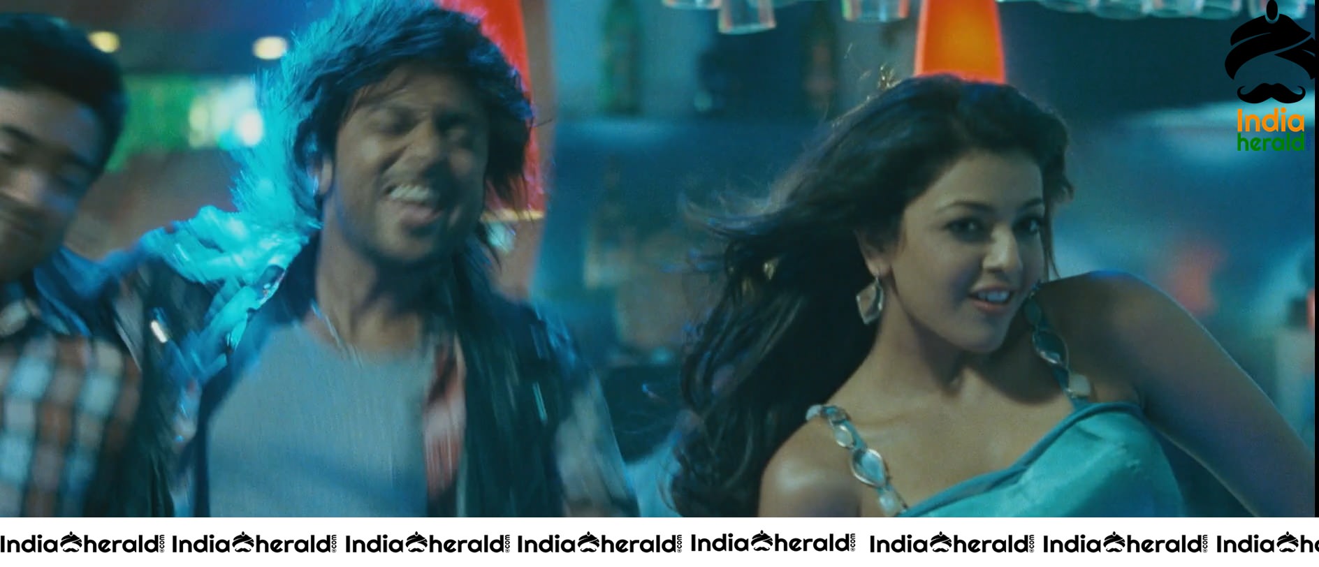 Kajal Aggarwal Shows Her Tempting Hot Assets In Tight Dress Set 2