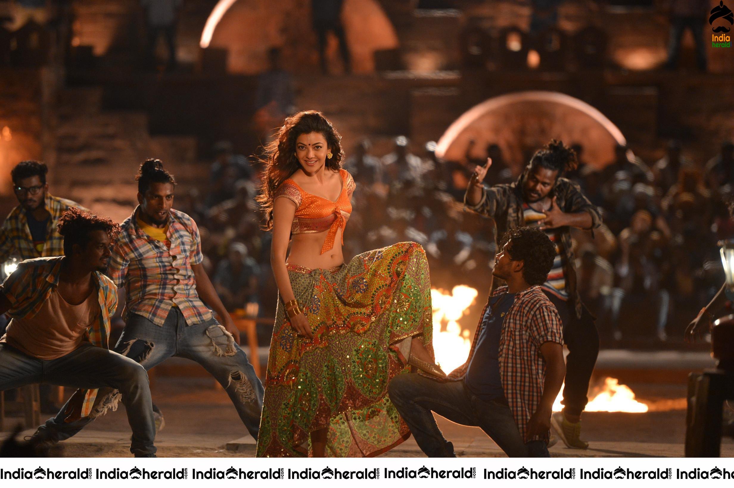 Kajal Hot Clarity Photos to expose her Peeping Assets Set 1