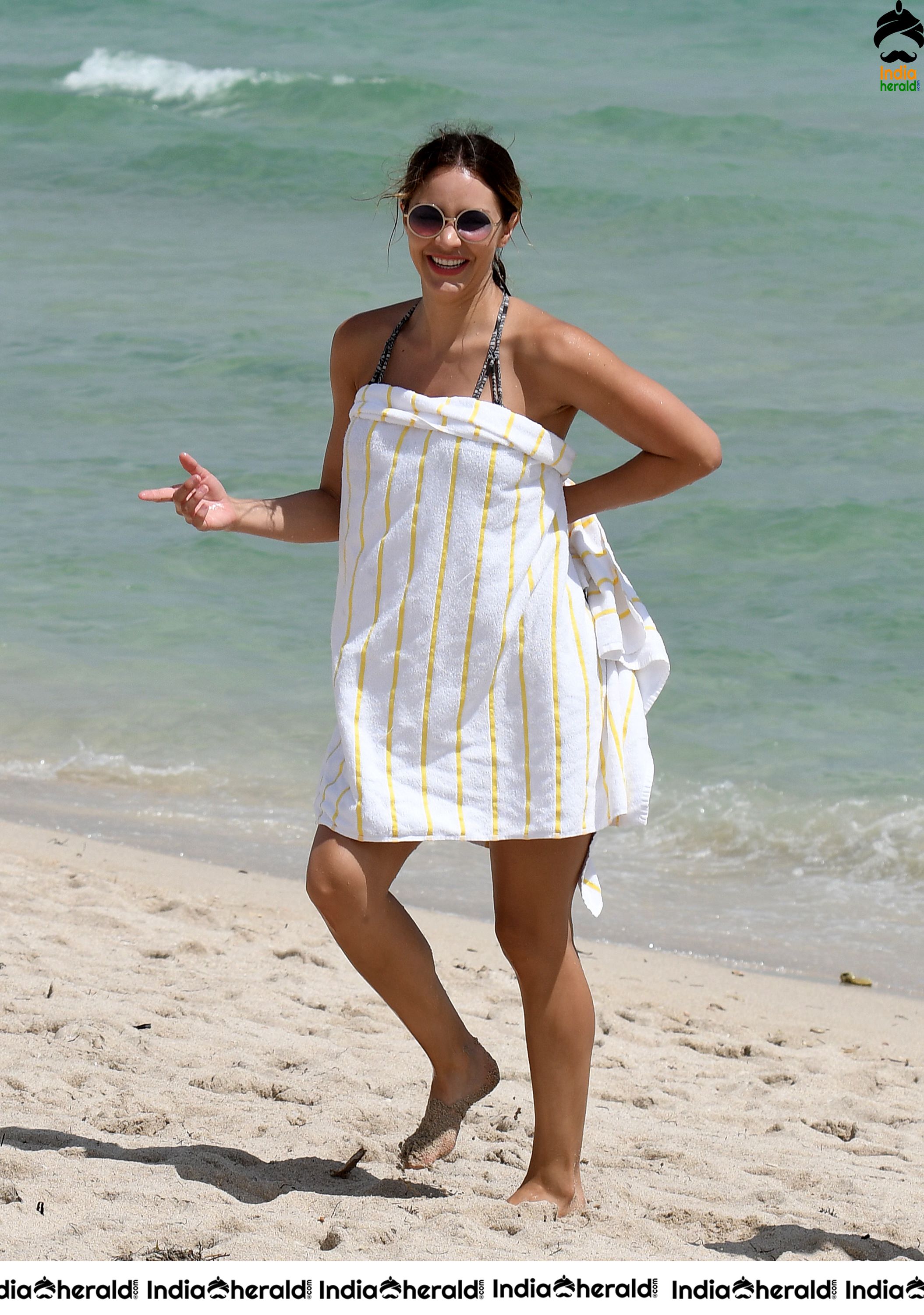 Katharine McPhee wearing a bikini on the beach in Miami Set 2