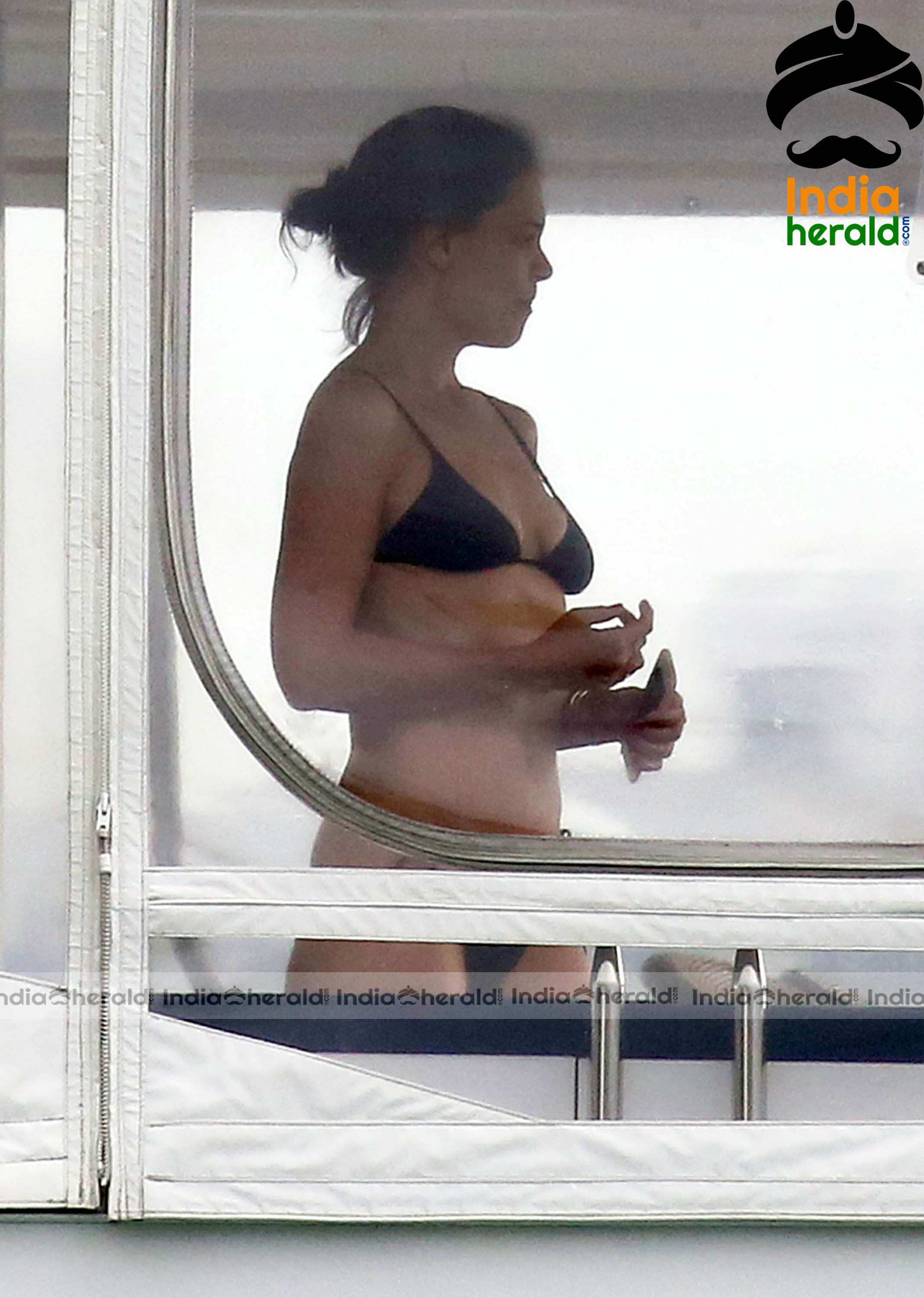 Katie Holmes Caught in Bikini in a Luxury Yacht at Miami Set 2